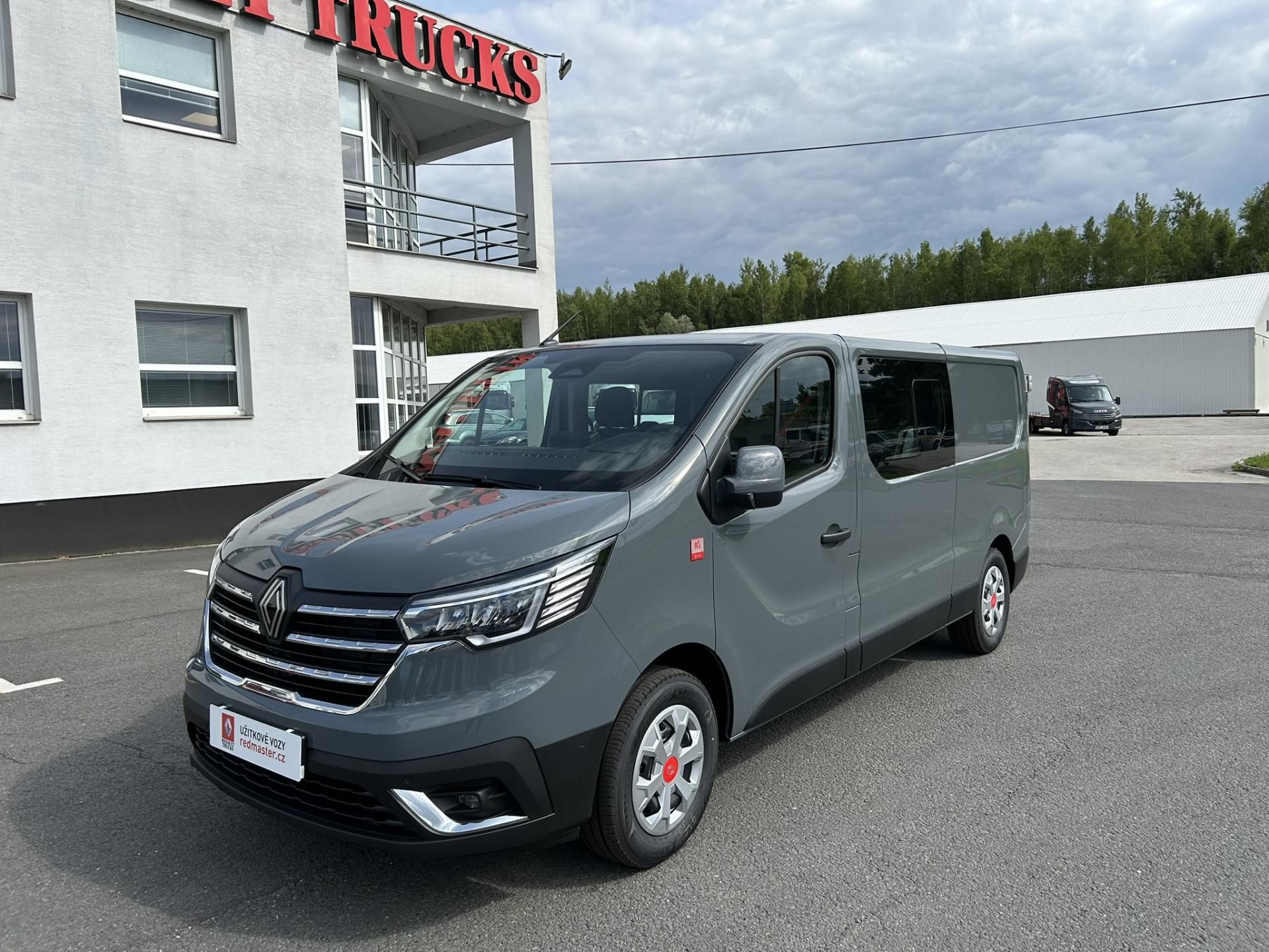 Renault Trafic, CREW VAN L2H1 150k RED 6 míst - fotka 5