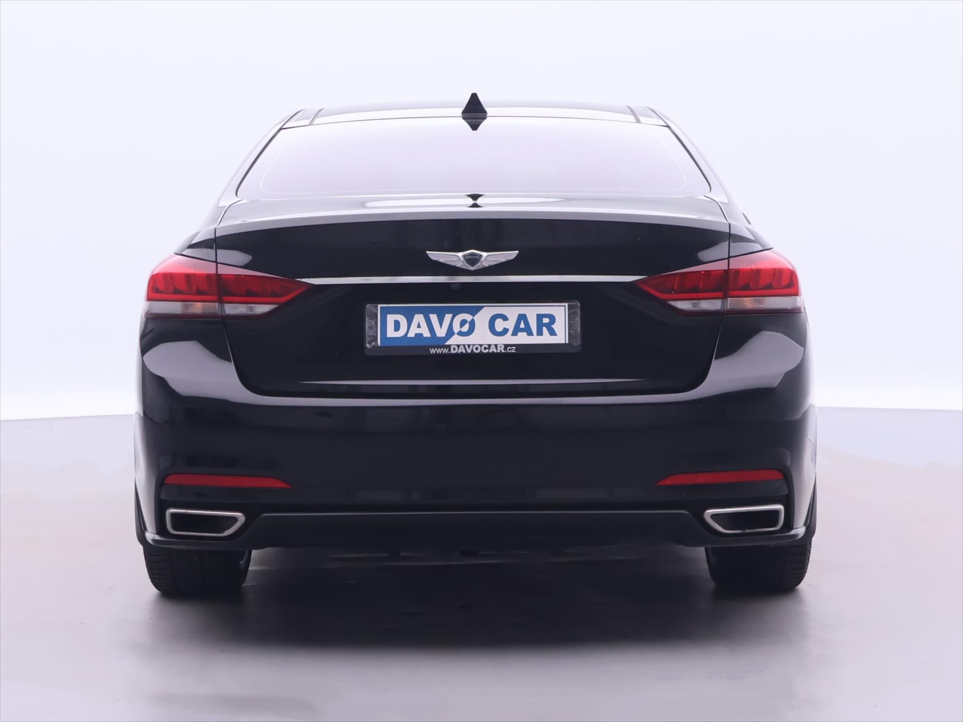 Hyundai Genesis, 3,8 V6 232kW Exclusive 4x4 CZ - fotka 6