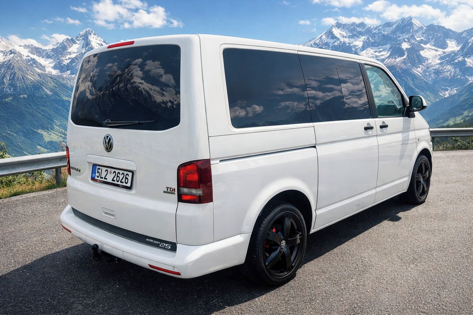 Volkswagen Multivan, Multivan 2.0 BiTdi 4Motion DPH - fotka 5