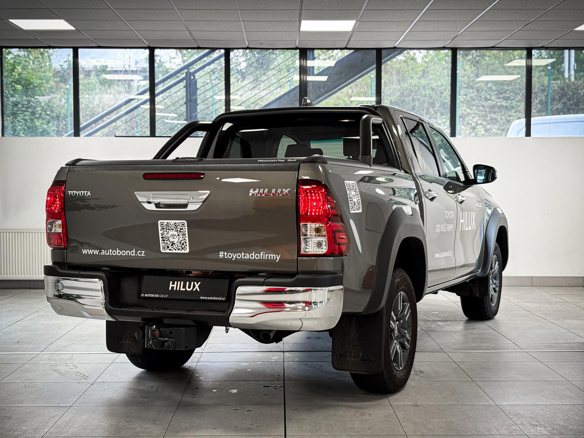 Toyota Hilux, 2,8, 6st (4x4), Invincible - fotka 3