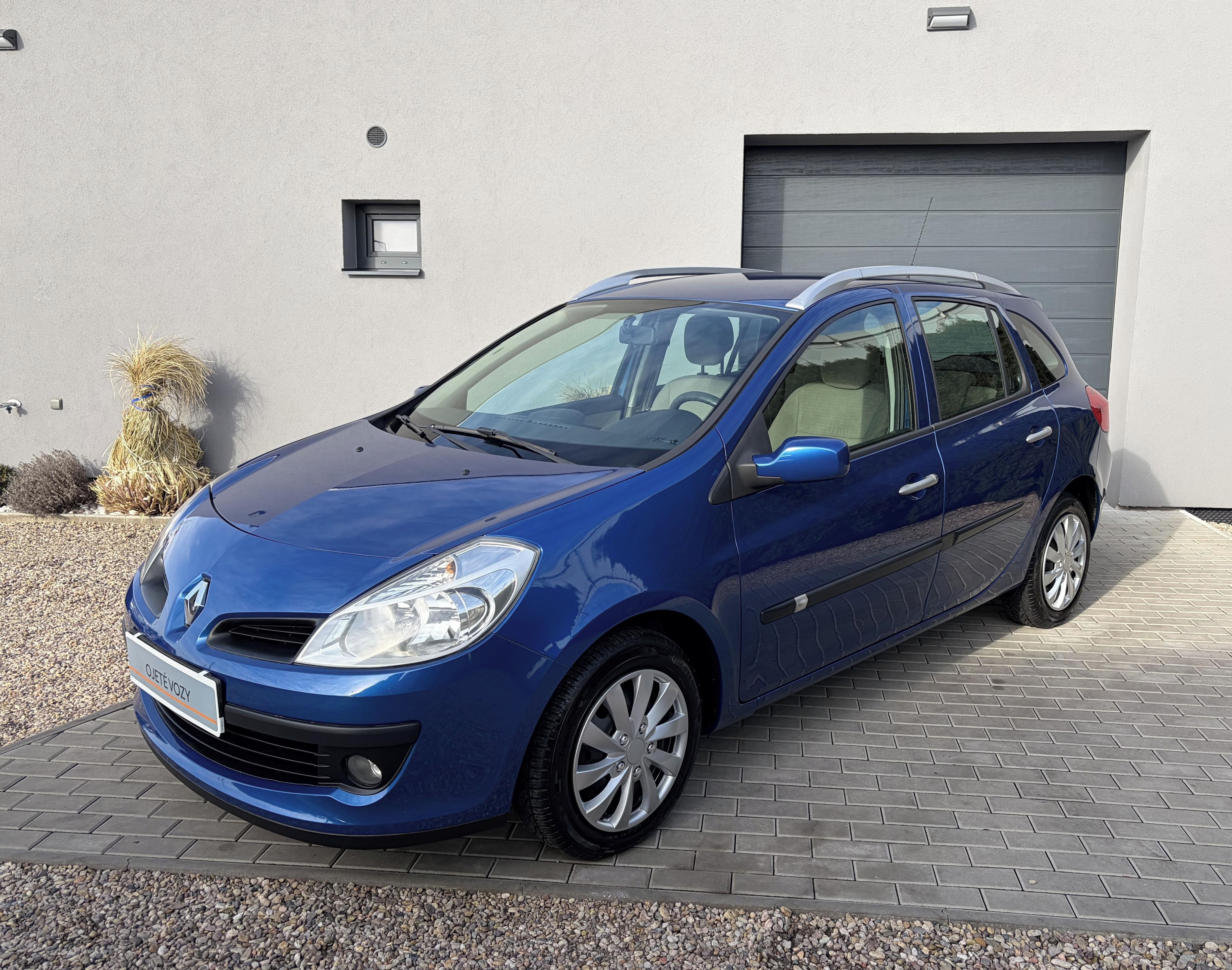 Renault Clio, 1.2i 55KW, Servisní kniha