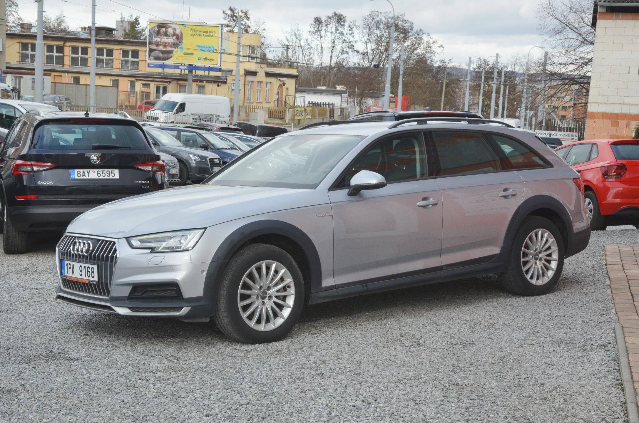 Audi A4 allroad, 3.0 TDi 200kW Quattro Matrix - fotka 3