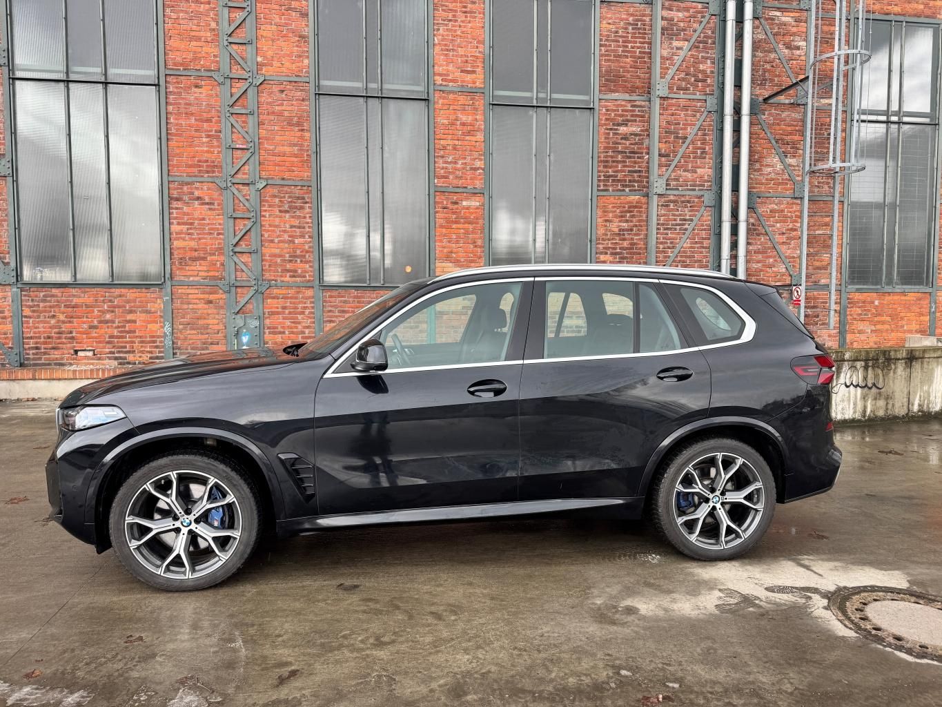 BMW X5, xDrive30d M SPORT PAKET - fotka 5