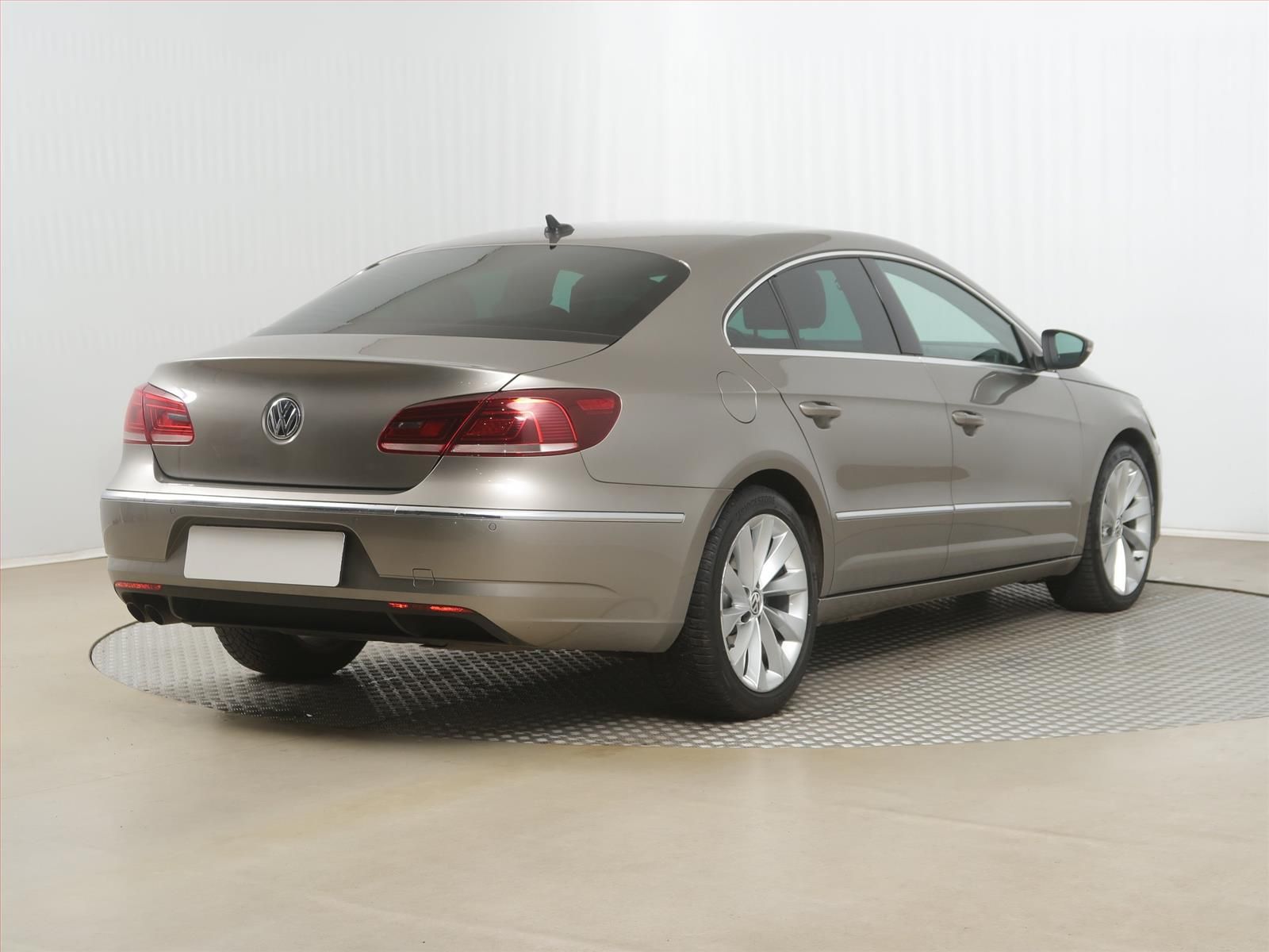 Volkswagen CC, 2.0 TDI, Automat, Navi - fotka 5
