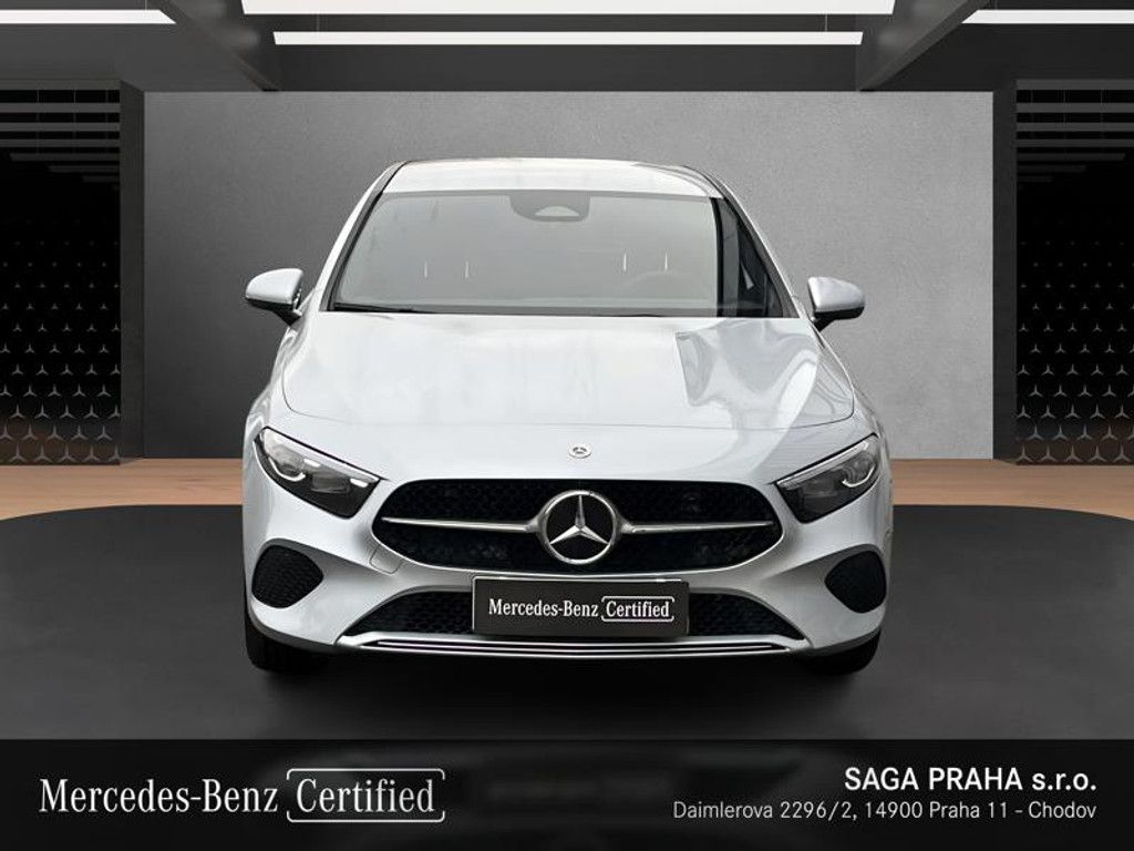 Mercedes-Benz Třídy A, A 200 - fotka 2