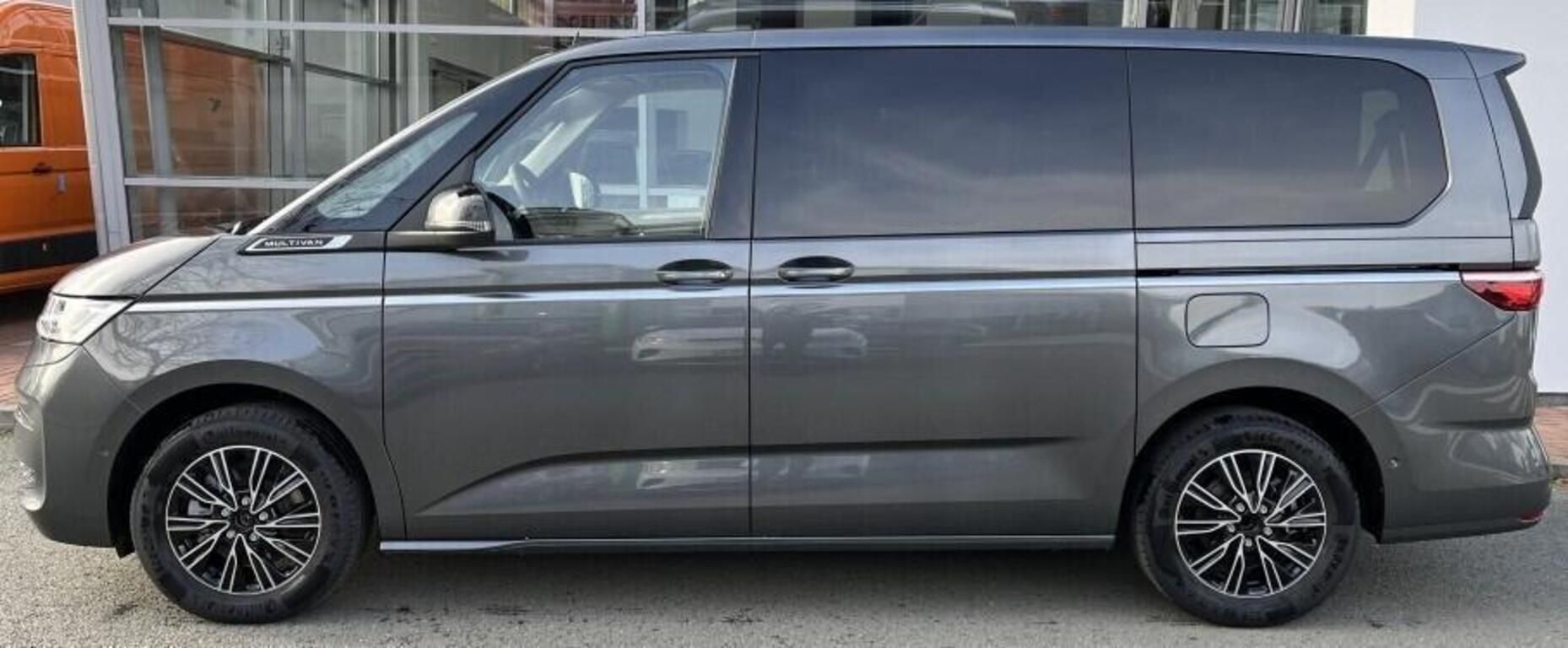 Volkswagen Multivan, Long Style 2,0 TDI 110 kW - fotka 2