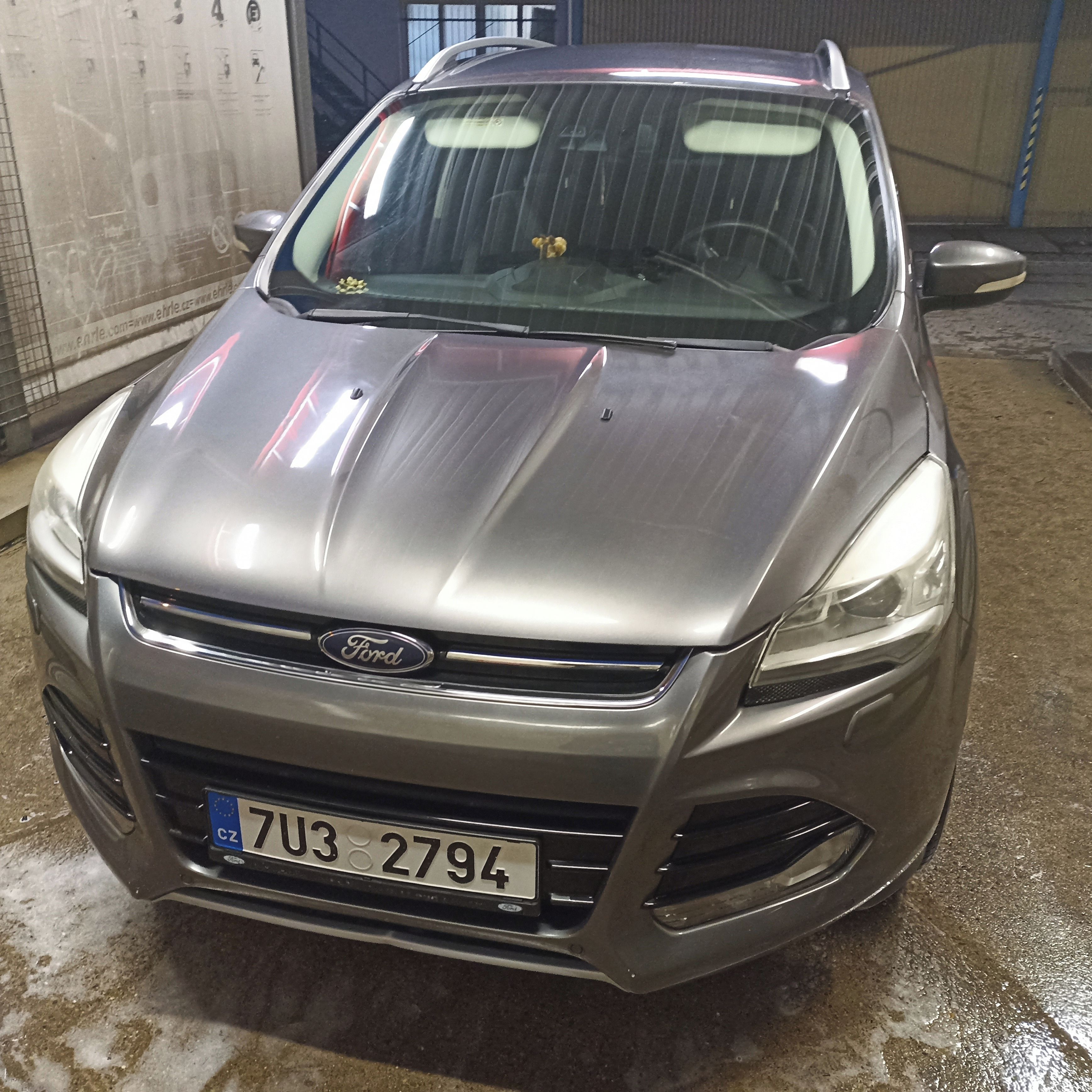 Ford Kuga, Titanium
