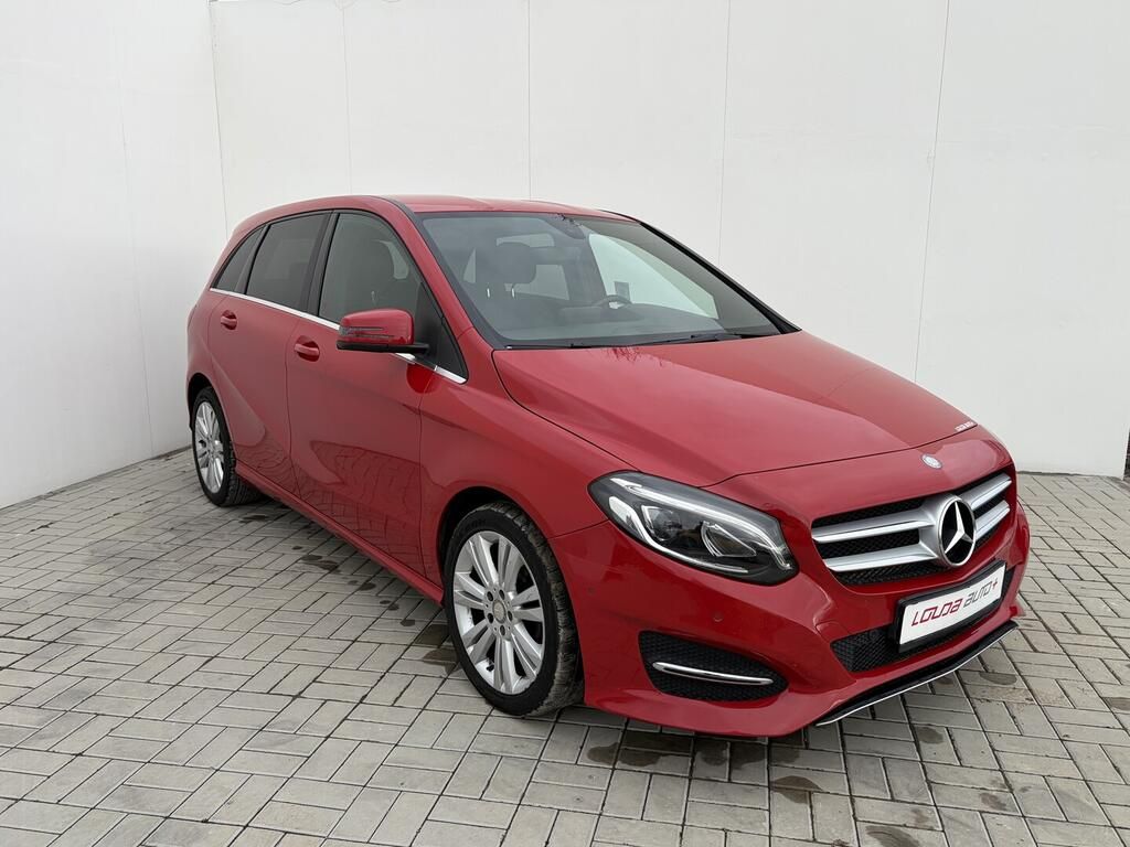 Mercedes-Benz Třídy B, 1.5 180D 80 kW - fotka 3