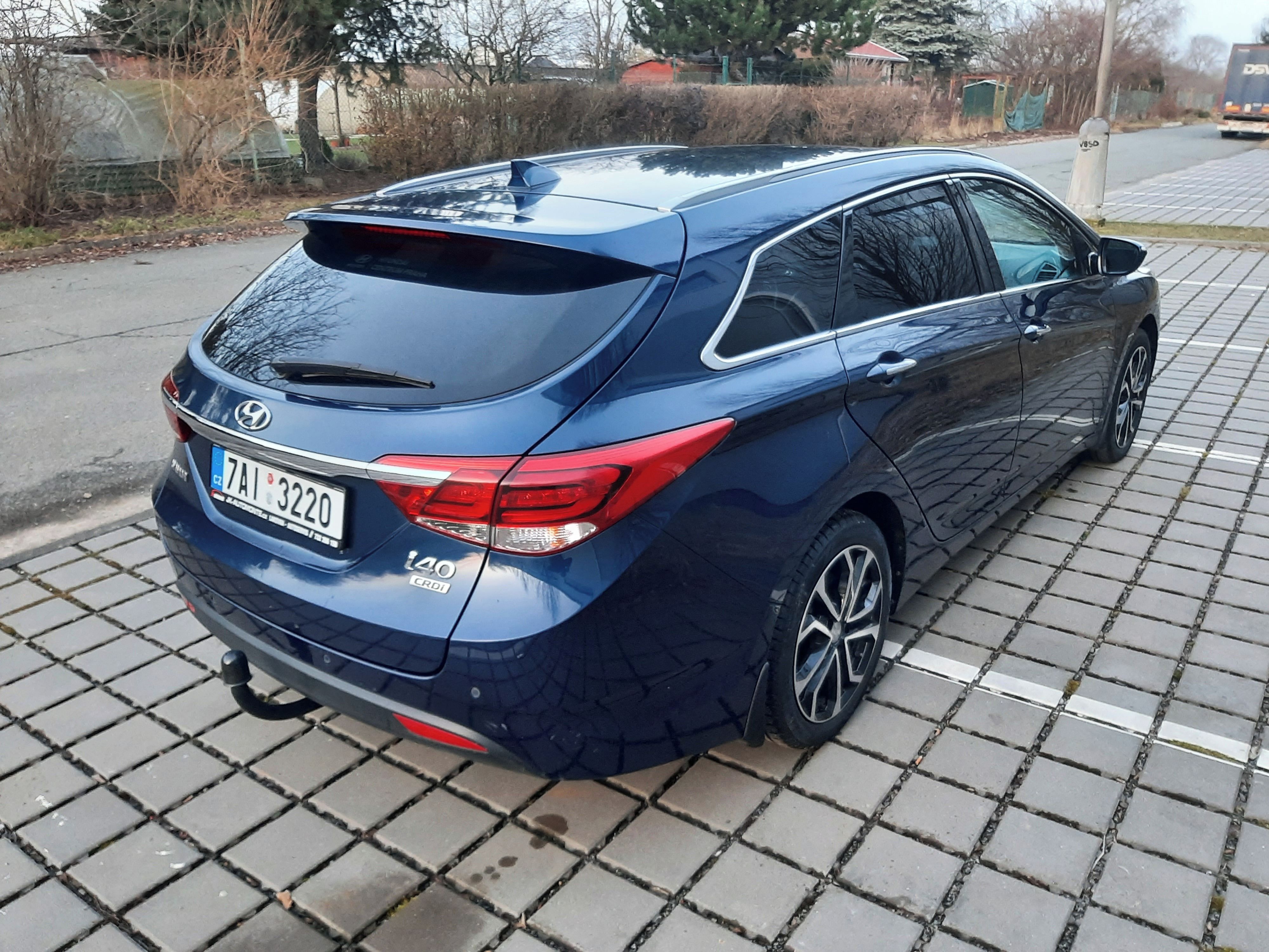 Hyundai i40, 1.6 CRDI KOMBI, NOVÉ V ČR, DPH - fotka 3