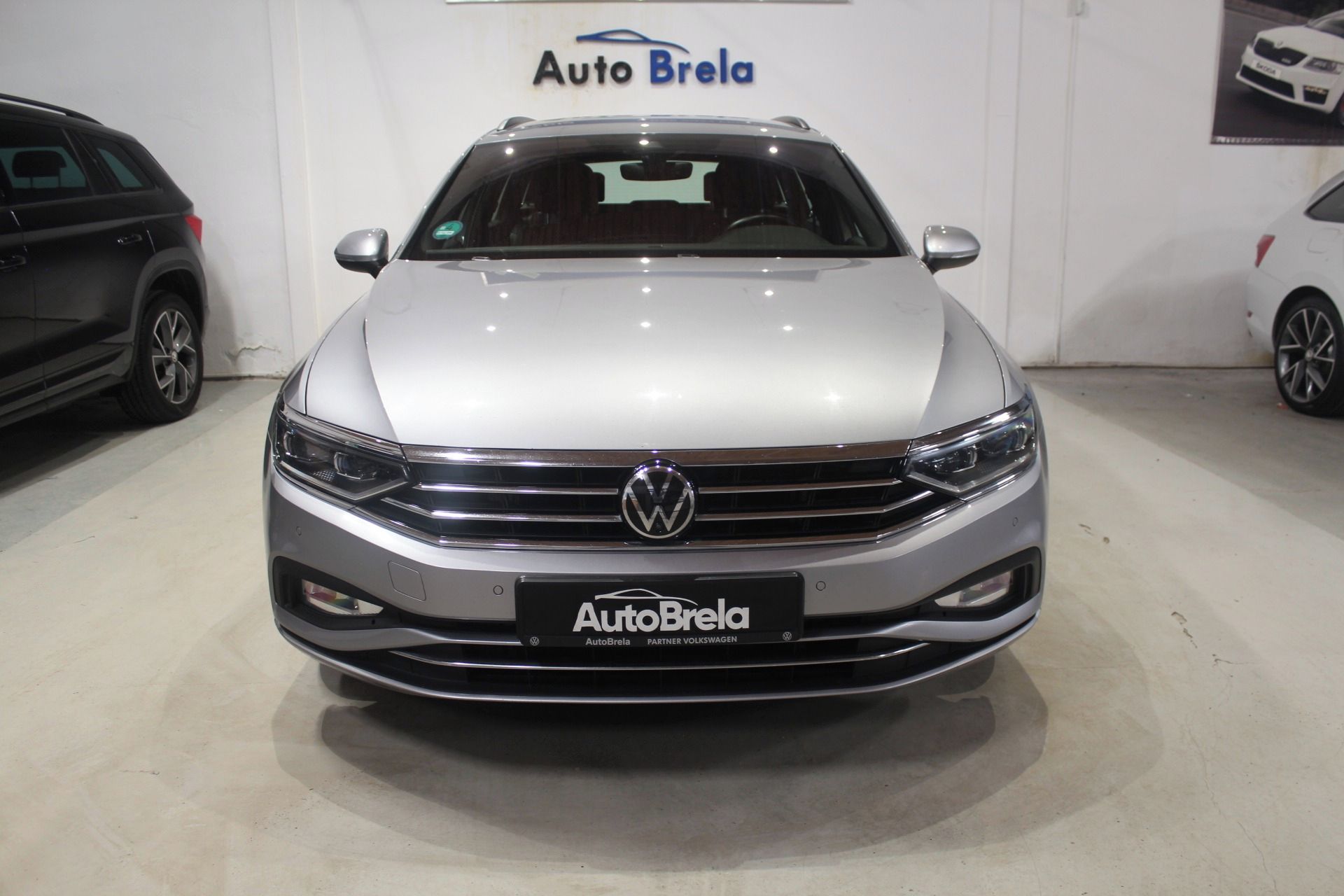 Volkswagen Passat, 2.0TDI DSG Nez. Topení Matrix - fotka 4