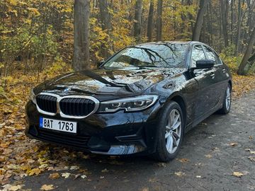 320d/xDrive/ČR/světlý interiér