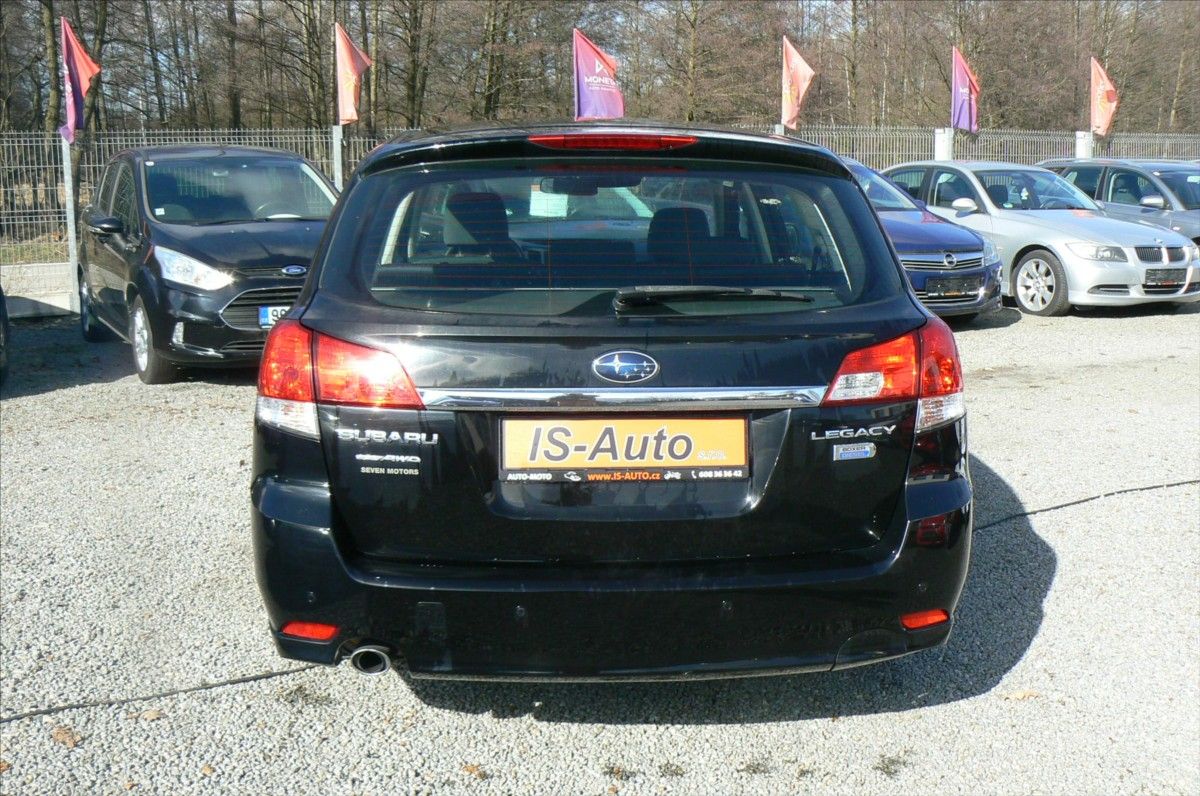 Subaru Legacy, 2,0 D 4x4 COMBI - fotka 6