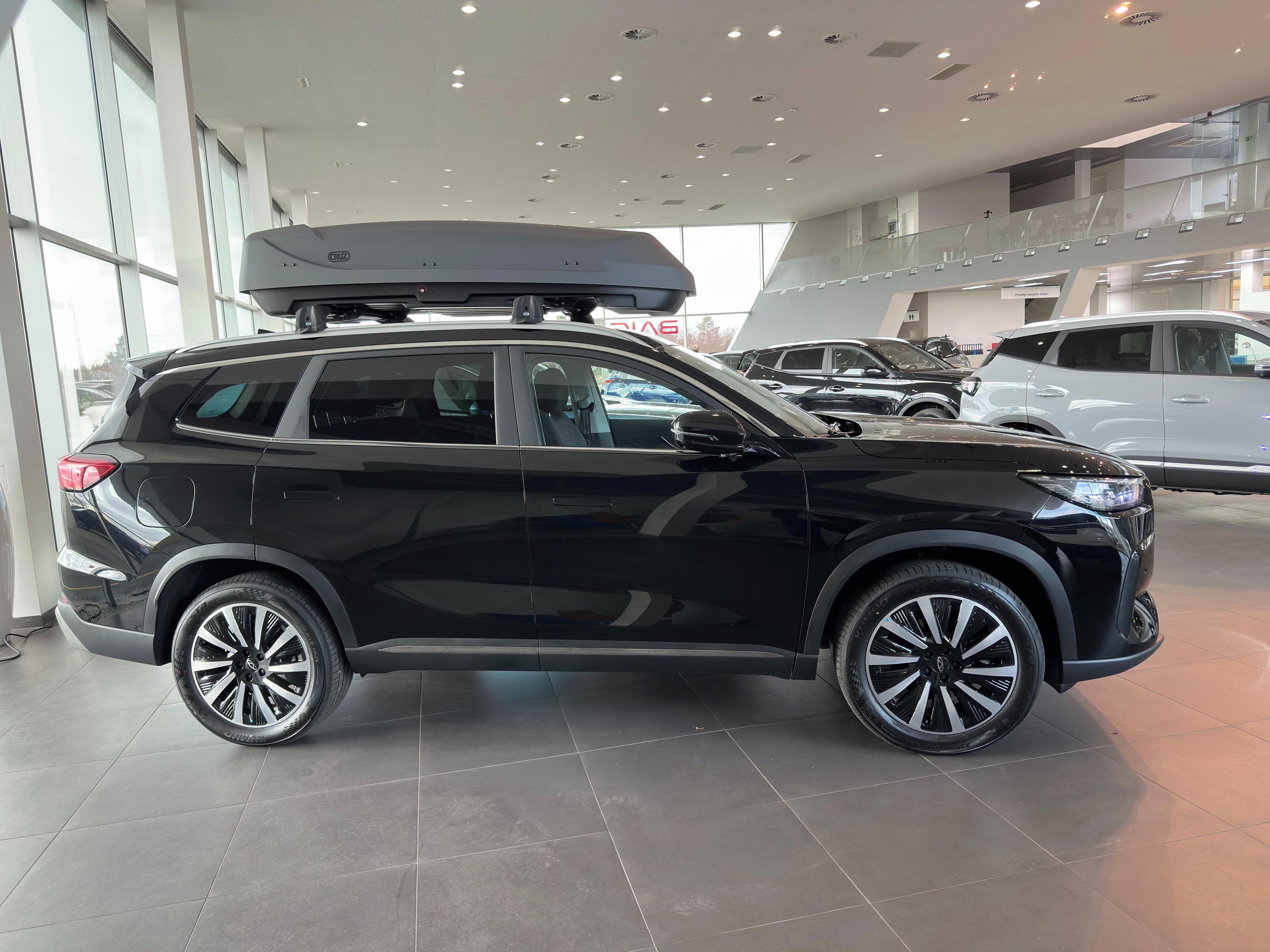 Chery Tiggo 8 PHEV, 3 x servis + letní balíček ! - fotka 3