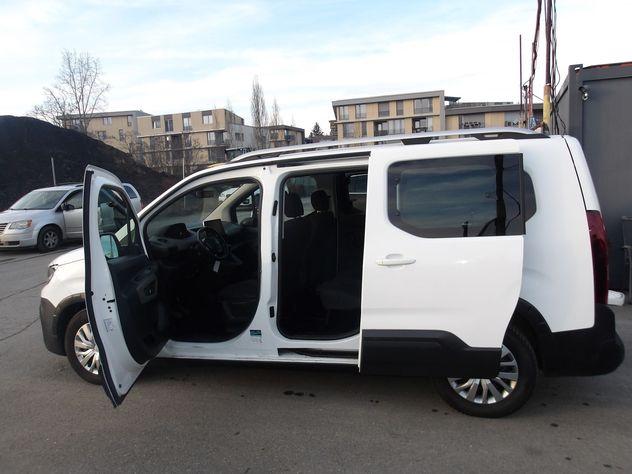 Peugeot Rifter, 1,5HDi MAXI 1.MAJ.! -21%DPH !! - fotka 4
