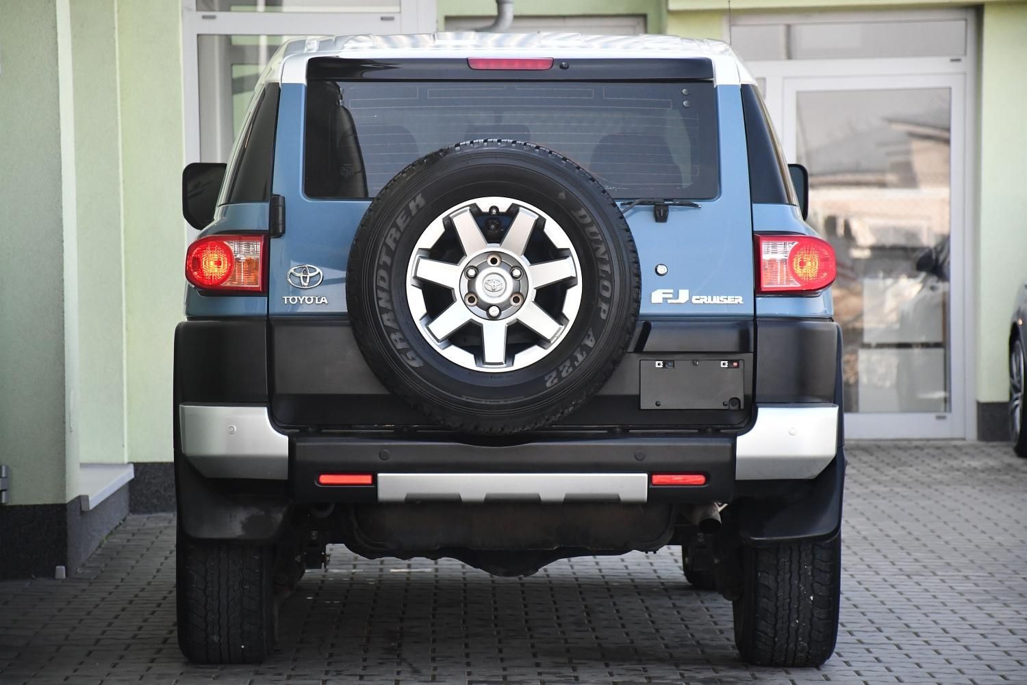 Toyota FJ Cruiser, Cruiser 4,0 VVT-i V6 AWD AT - fotka 4