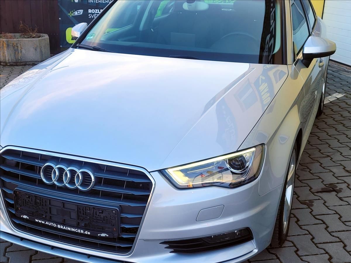 Audi A3, 1,4 TFSi Drive Select, LED - fotka 3