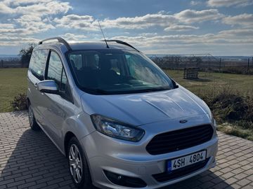 Ford Tourneo Courier 1.0