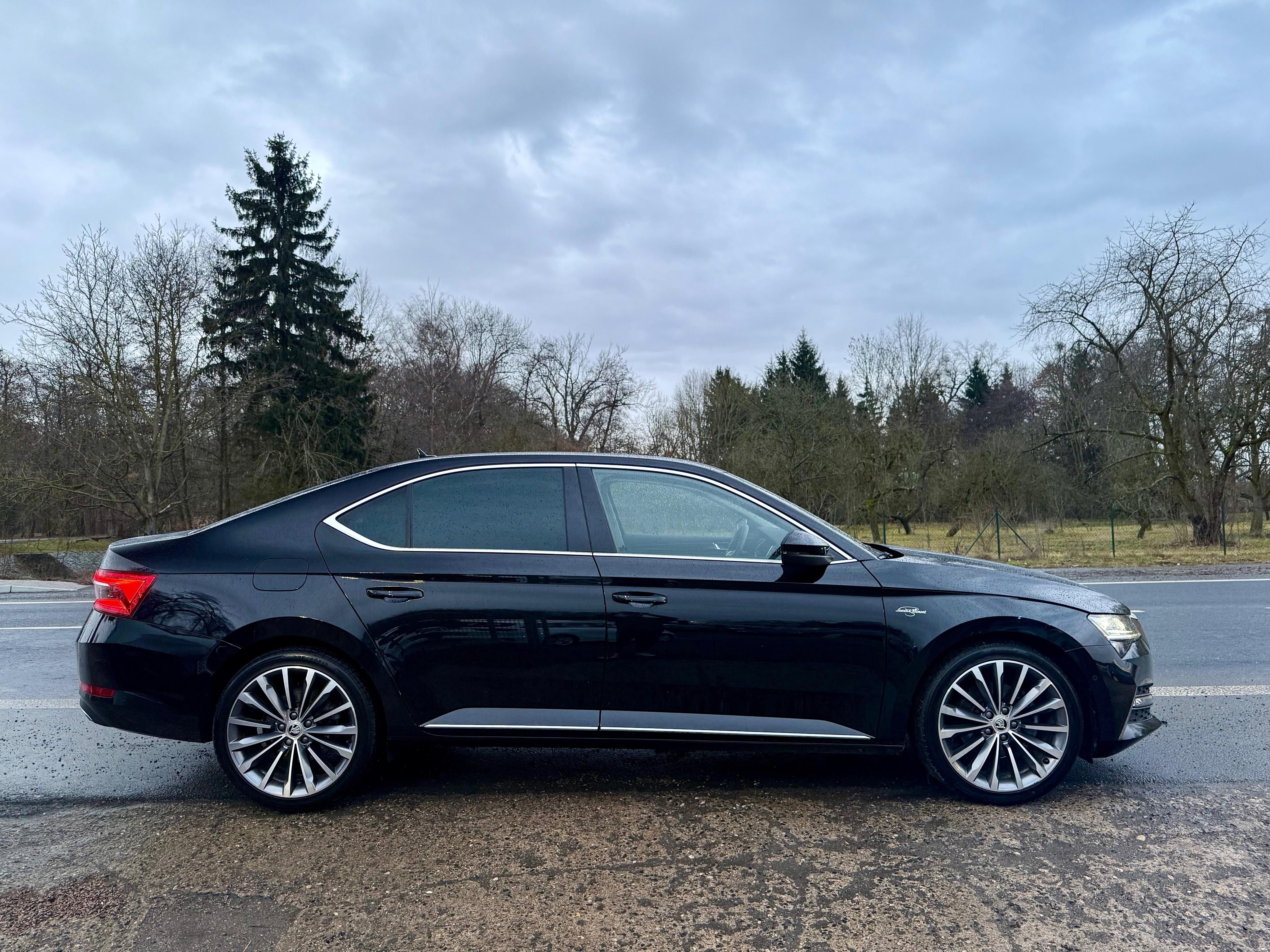 Škoda Superb, 2.0TDi 147kw 4x4 L&K ČR DSG - fotka 4