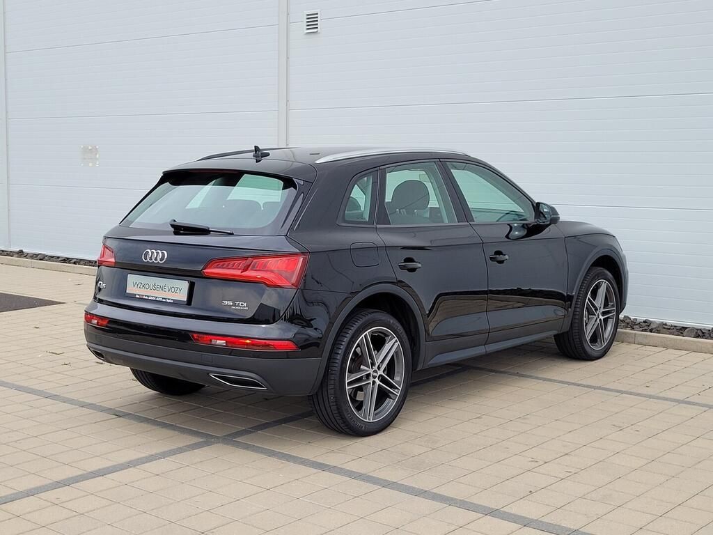 Audi Q5, 35 TDI quattro S tronic 2.0 TD - fotka 5