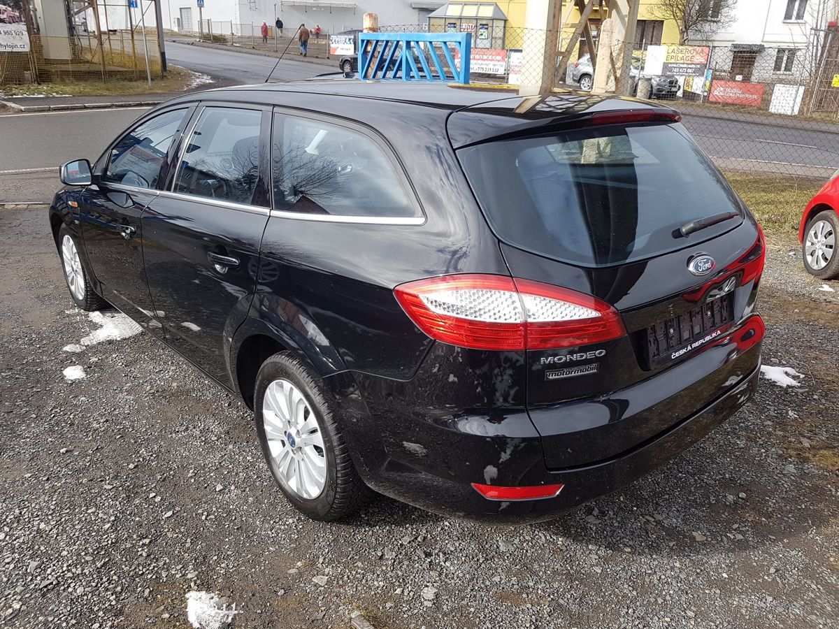 Ford Mondeo, 2.5T 162KW 6RYCHLOSTÍ - fotka 4