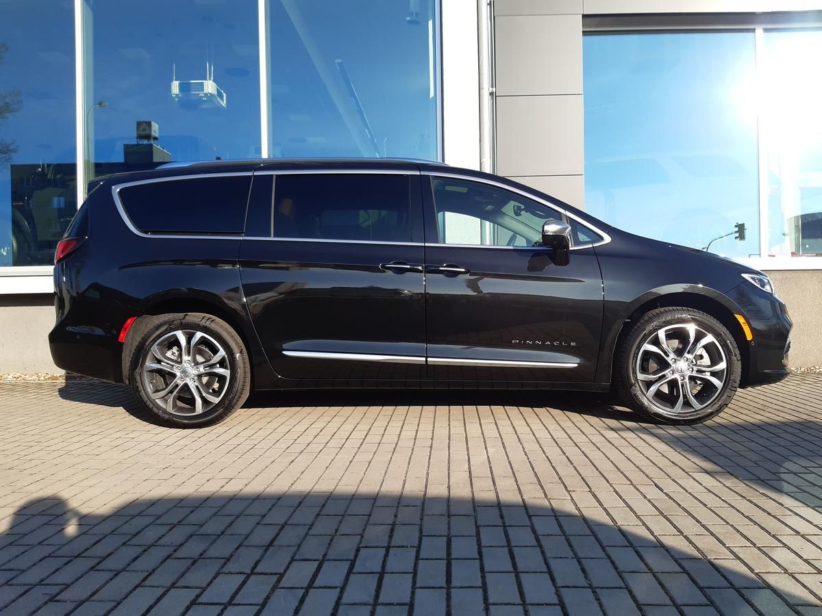 Chrysler Pacifica, 3,6 V6 Pinnacle 4x4 - fotka 2