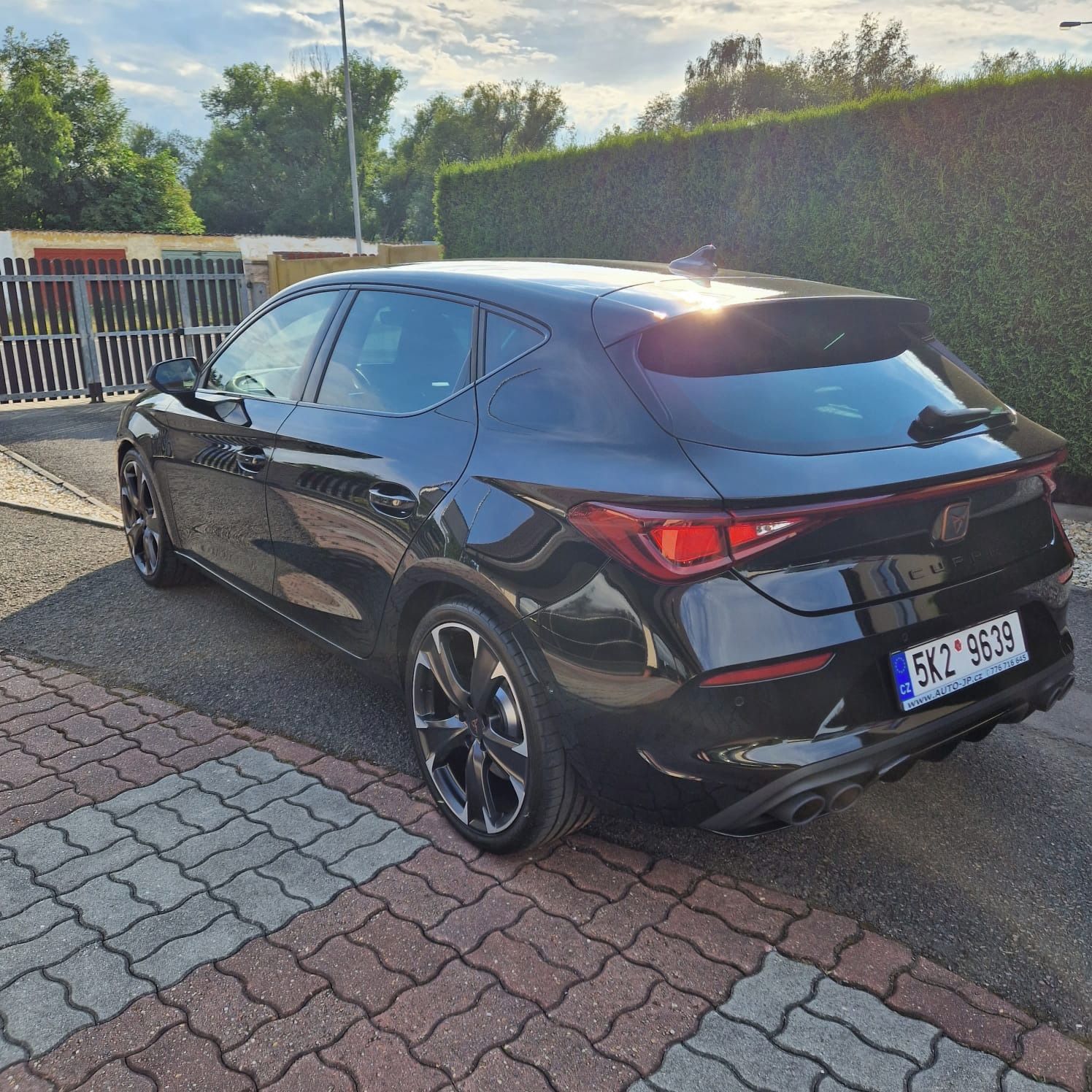 Cupra Leon, 2023 Cupra leon 221kw 300PS - fotka 3