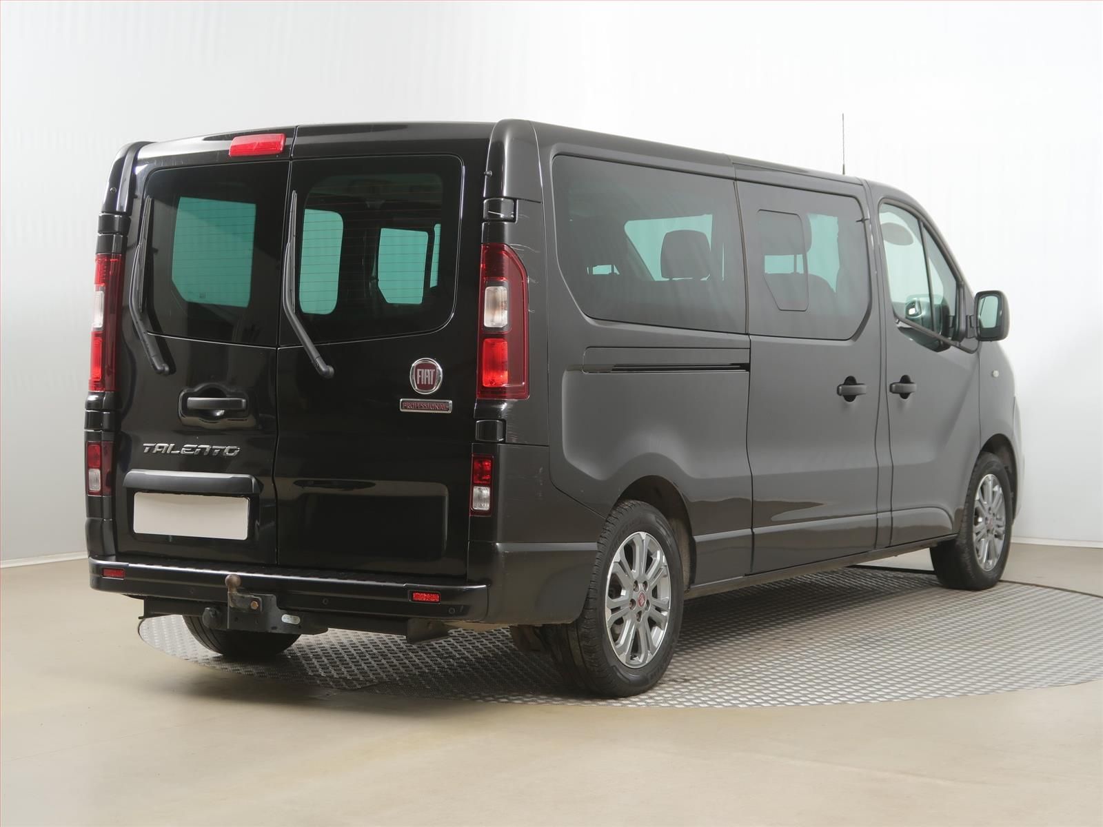 Fiat Talento, 2.0 EcoJet, Bus, 5Míst, Klima - fotka 5