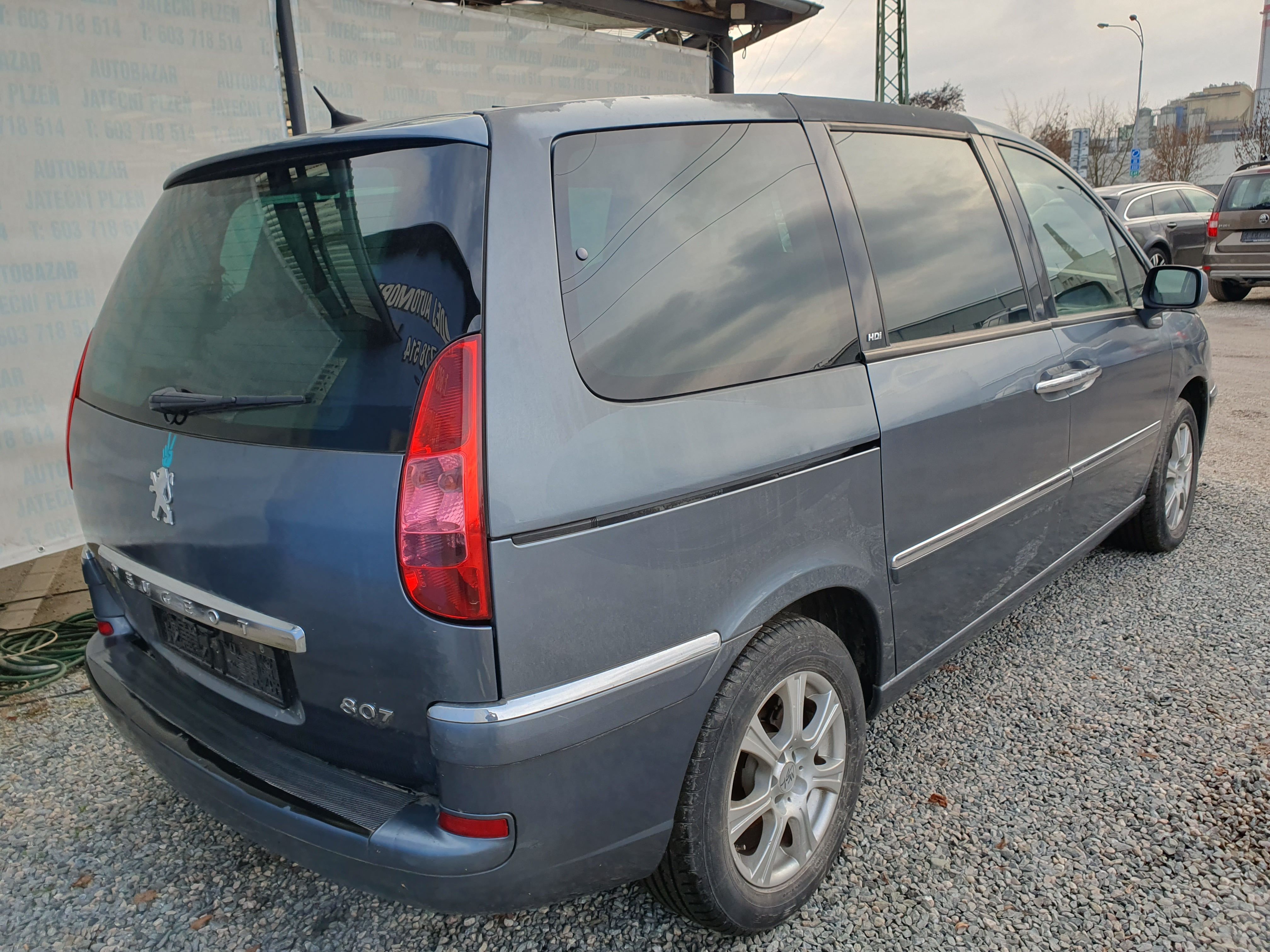 Peugeot 807, 2.2 HDI 125 KW 8 MÍST - fotka 3