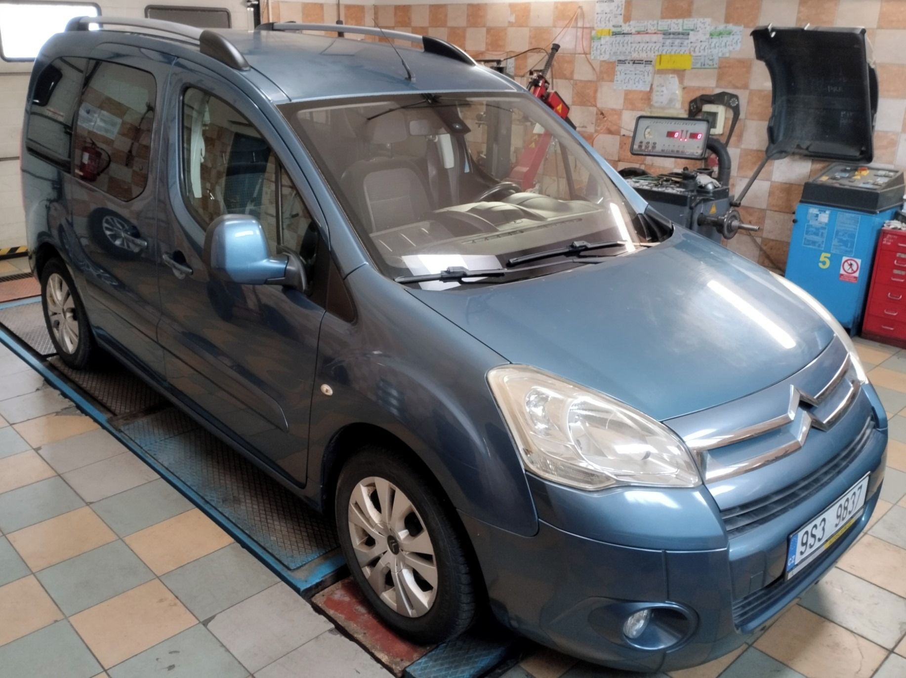 Citroën Berlingo, 1.6 HDi, 2xposuvné,samos. okno - fotka 2