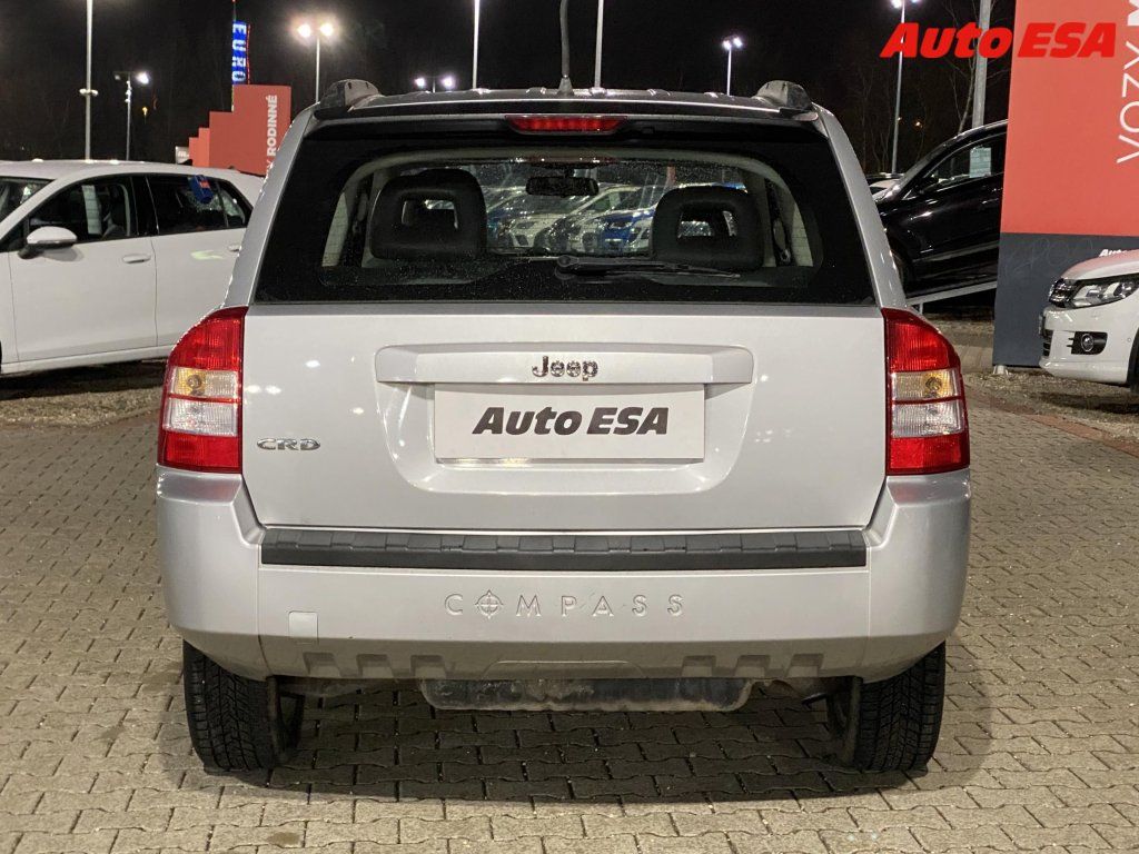 Jeep Compass, 2.0CRDi 4x4,1.maj,AC - fotka 5