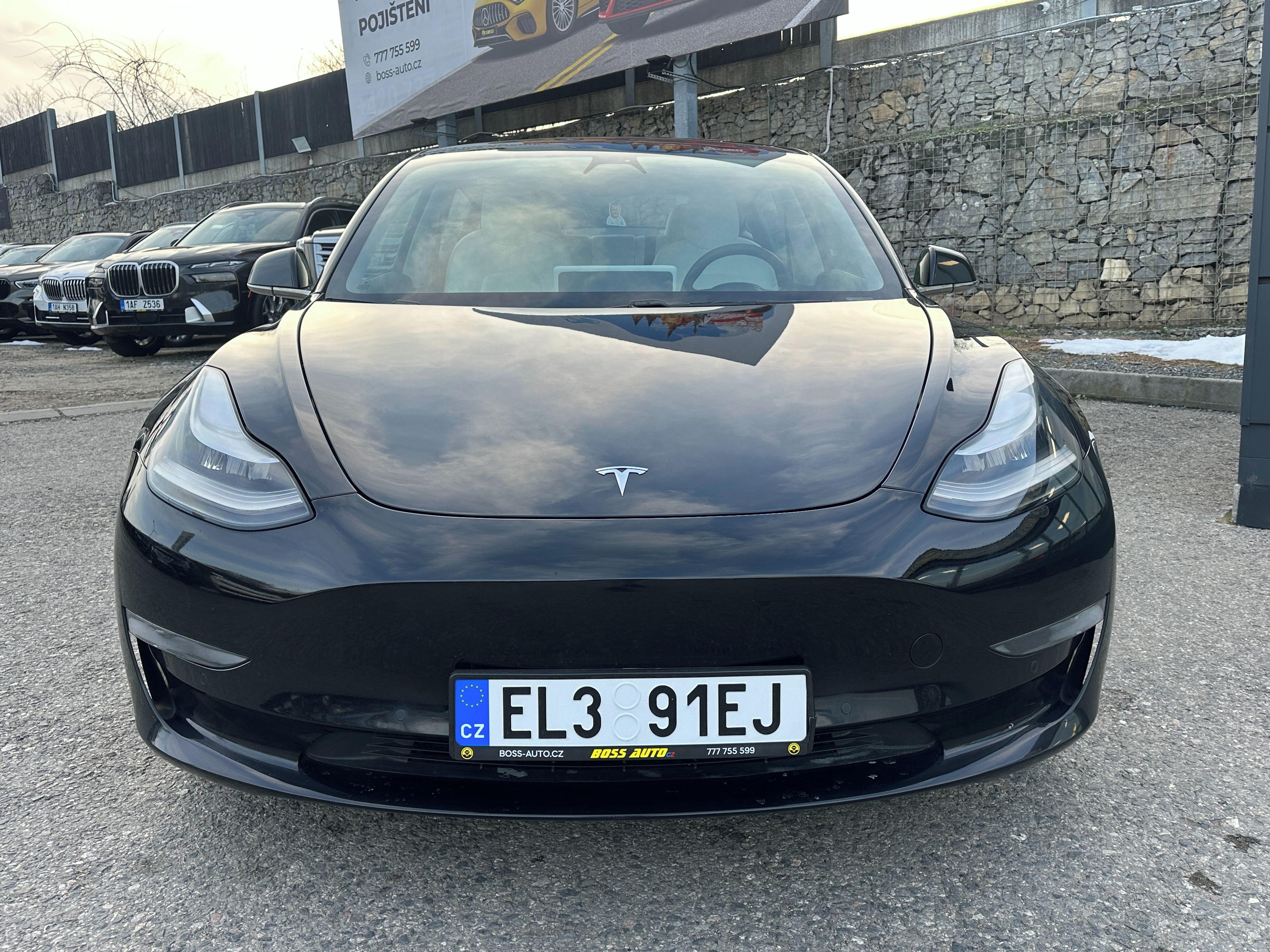 Tesla Model 3, Tesla Model 3 2020 - fotka 2