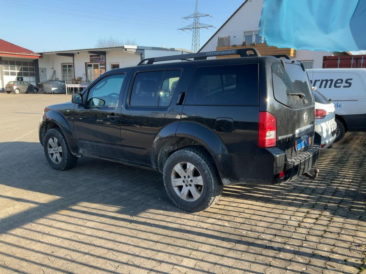 Nissan Pathfinder, 2.5dCi Comfort - fotka 5