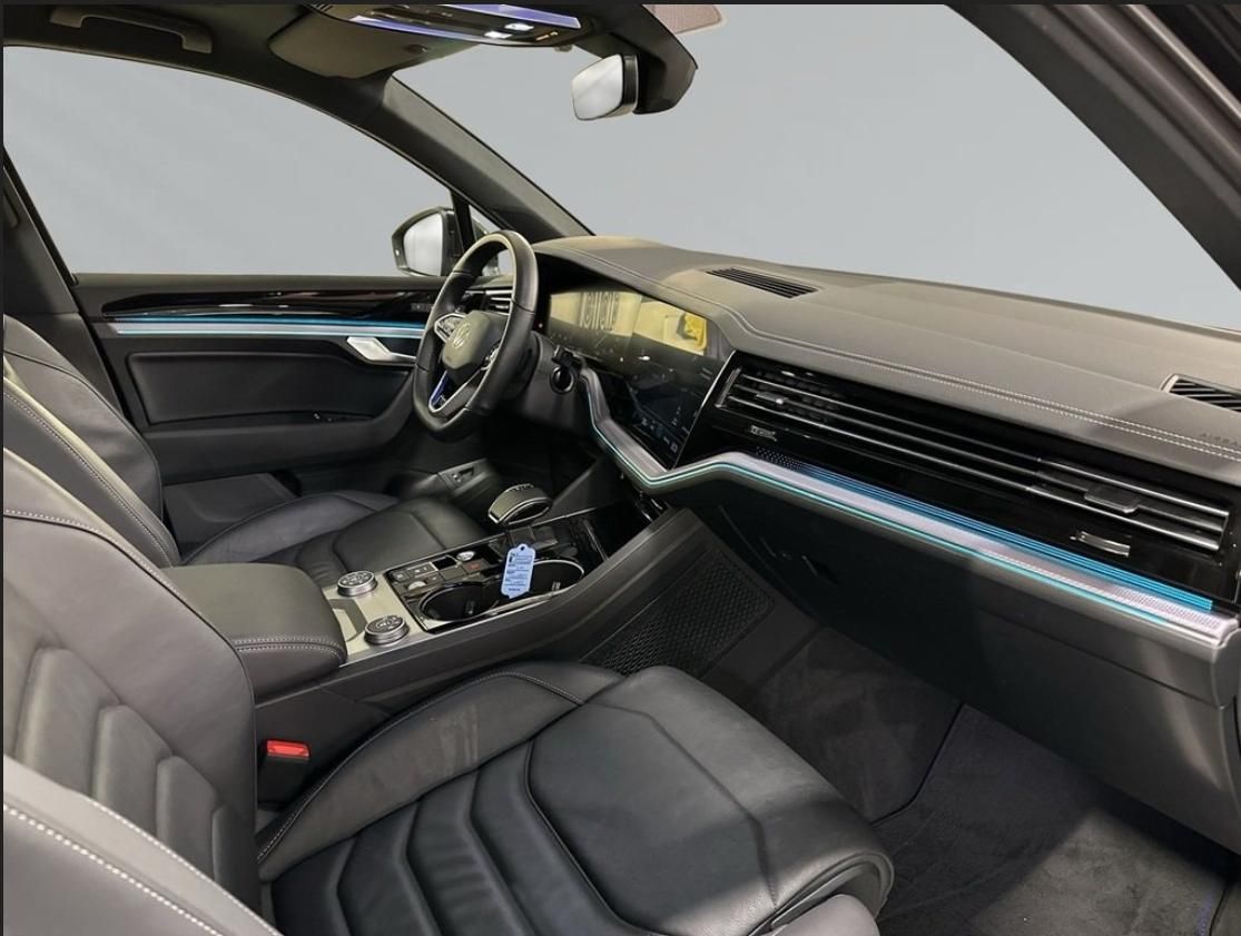 Volkswagen Touareg, R eHybrid 3.0 V6 TSI - fotka 6