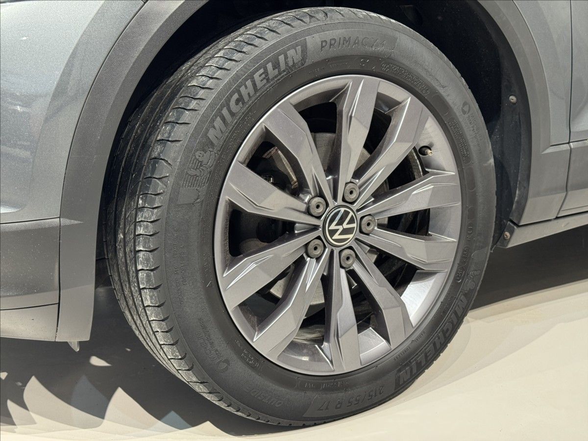 Volkswagen T-Roc, 1,5 TSi  Sport Virtual Assist - fotka 6