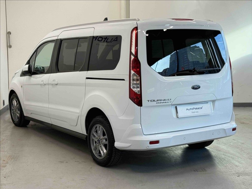 Ford Tourneo Connect, 1,5 EcoBlue TITANIUM 7MÍST - fotka 6