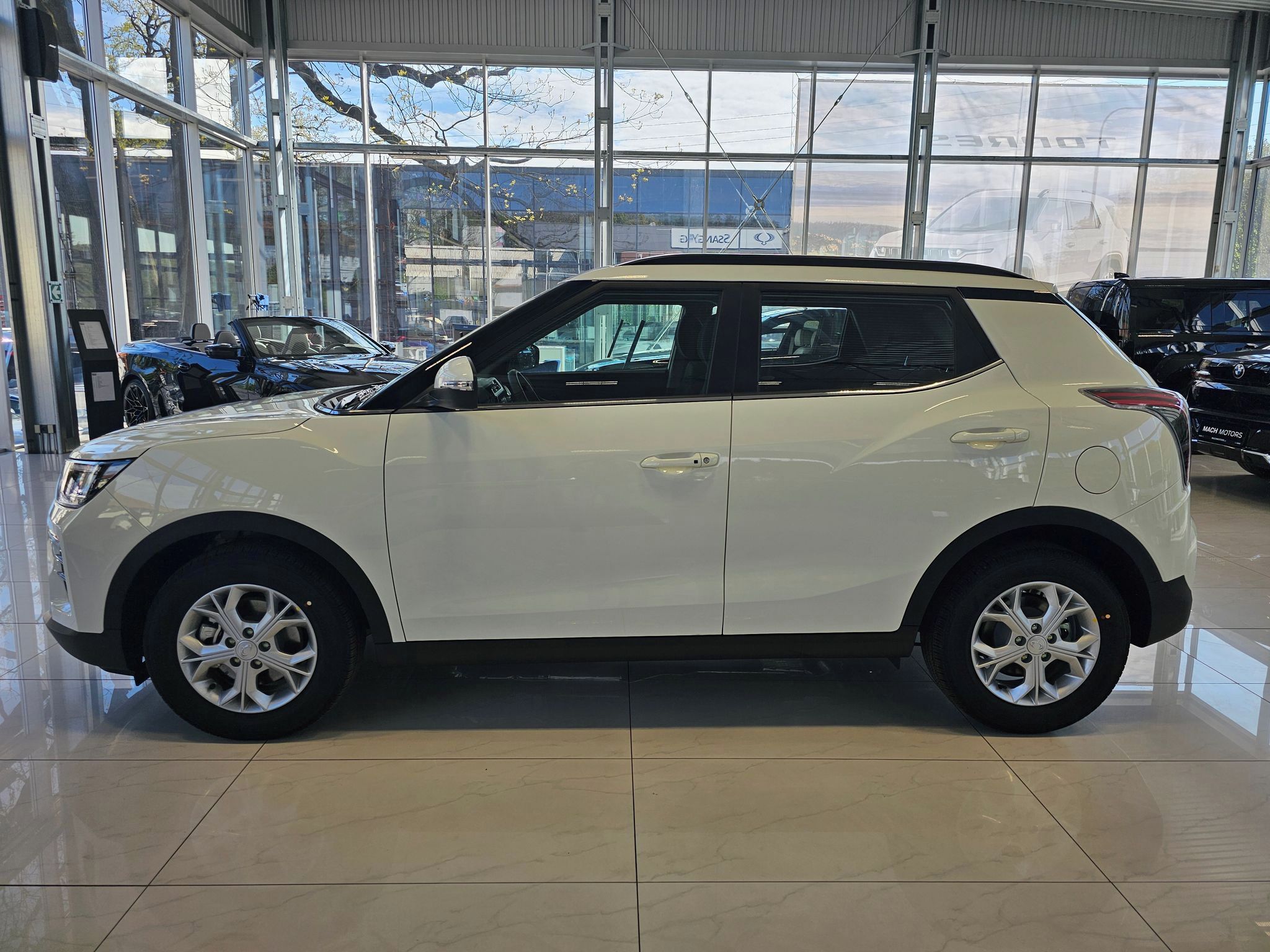 KGM Tivoli, STYLE 1.5 GDI - fotka 4