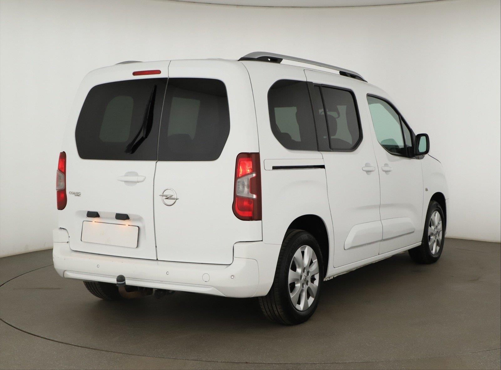 Opel Combo, 1.5 CDTI, Enjoy, 5Míst, Klima - fotka 5