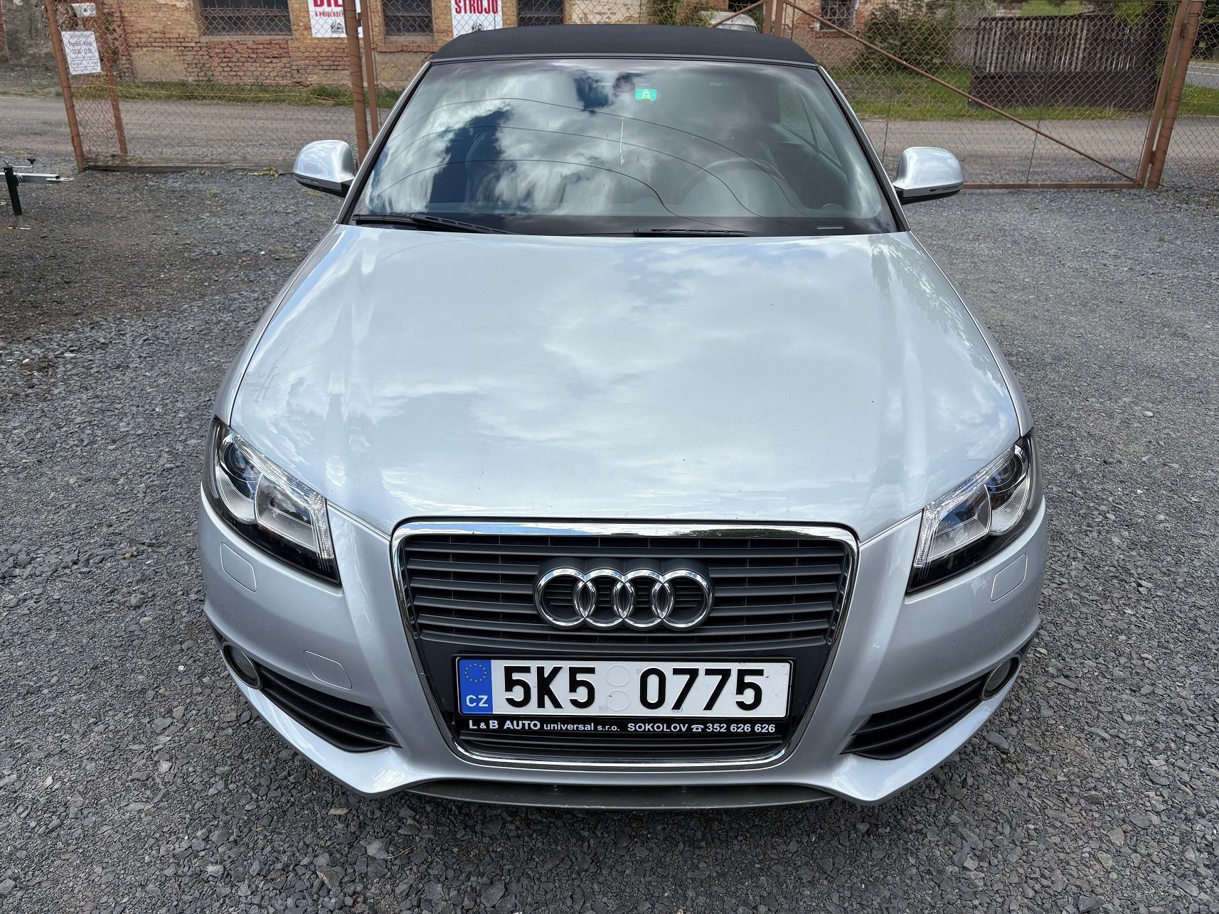 Audi A3, cabrio 1.8T S line - fotka 2