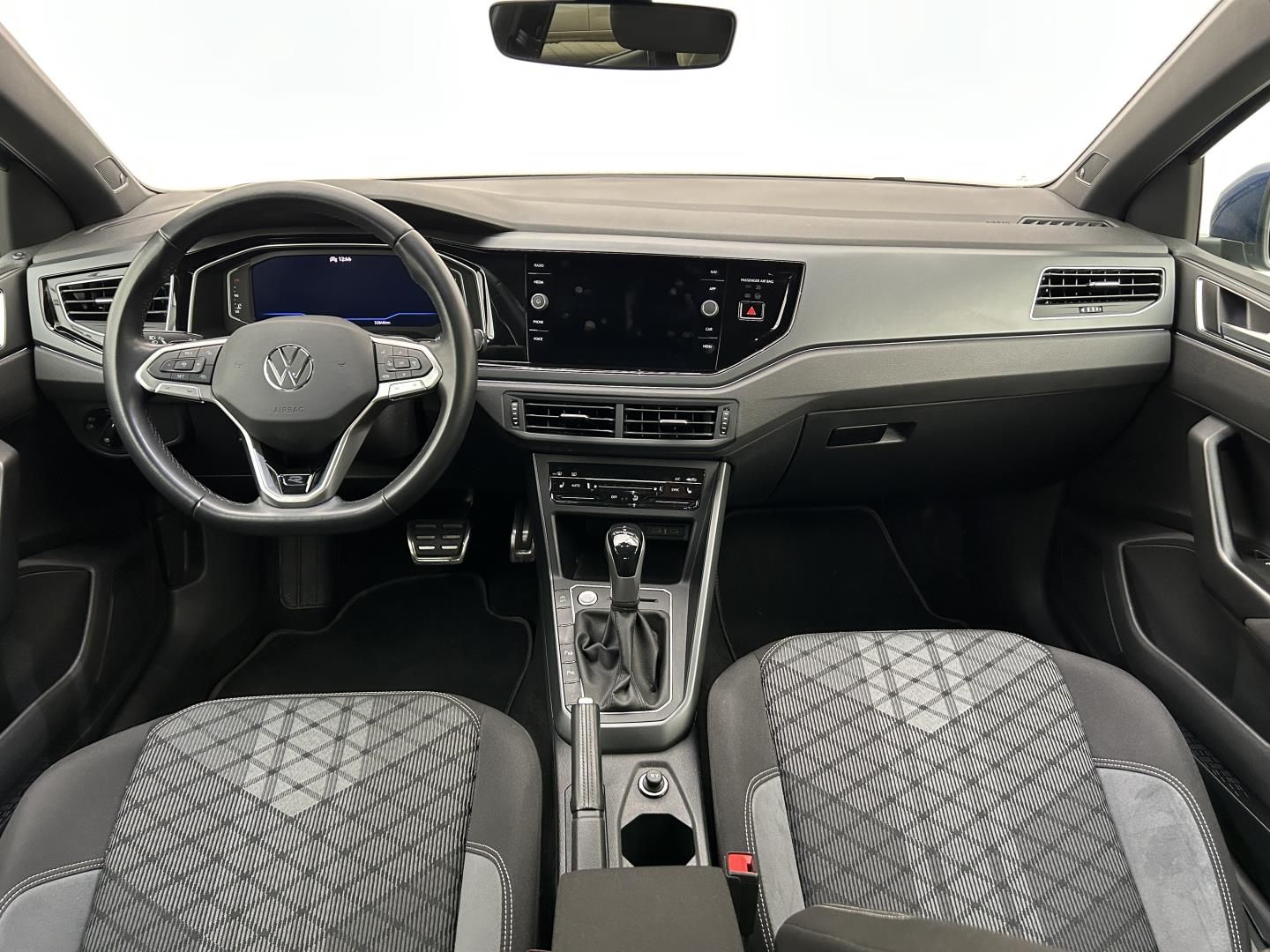 Volkswagen Polo, 1.0TSi 70kW R-Line - fotka 6