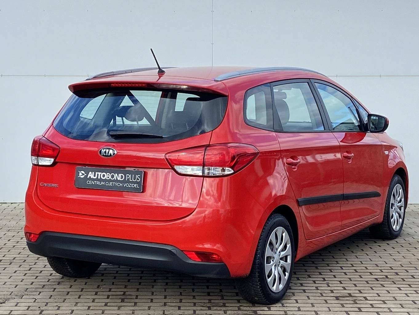 Kia Carens, 1.6 GDi 99kW Comfort - fotka 2