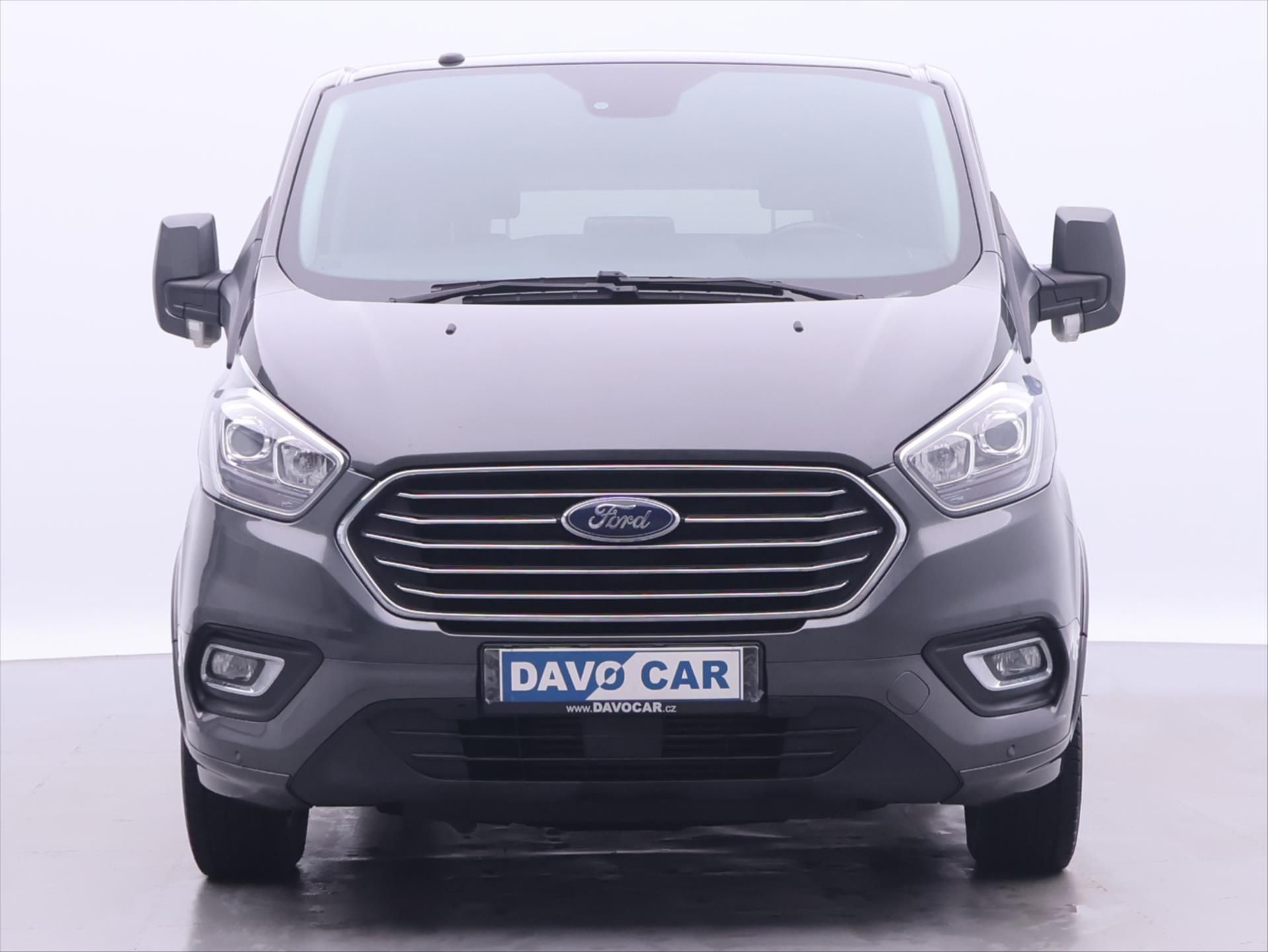 Ford Tourneo Custom, 2,0 TDCi Aut. CZ 8-Míst L2 DPH - fotka 2