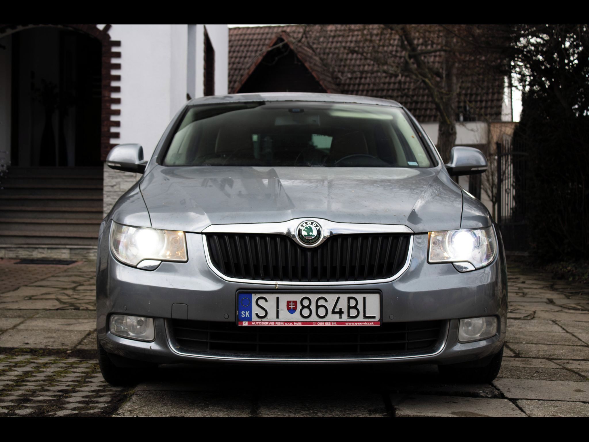 Škoda Superb - fotka 2