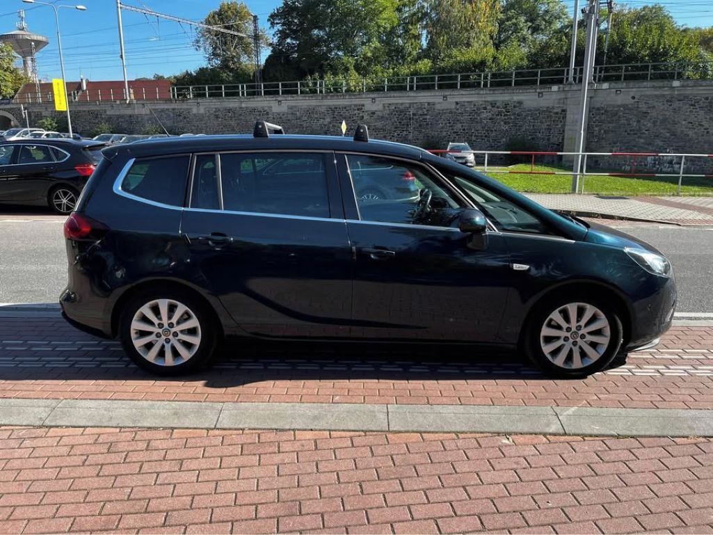 Opel Zafira, MPV OPEL ZAFIRA   GRAND TOURER - fotka 2