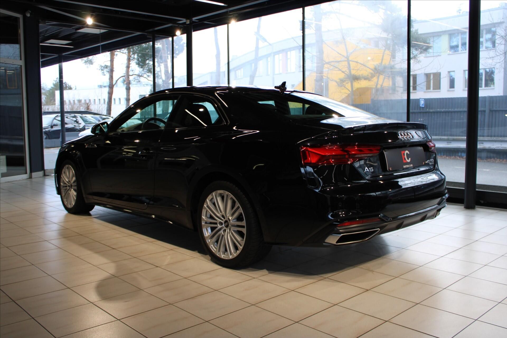 Audi A5, Coupé 40 TDi quattro S Line AC - fotka 4