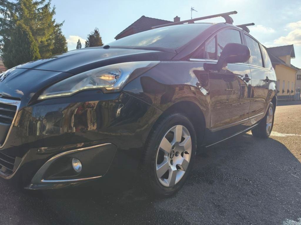 Peugeot 5008, 1,6HDi+SAT NAVI+ZÁRUKA KM - fotka 6