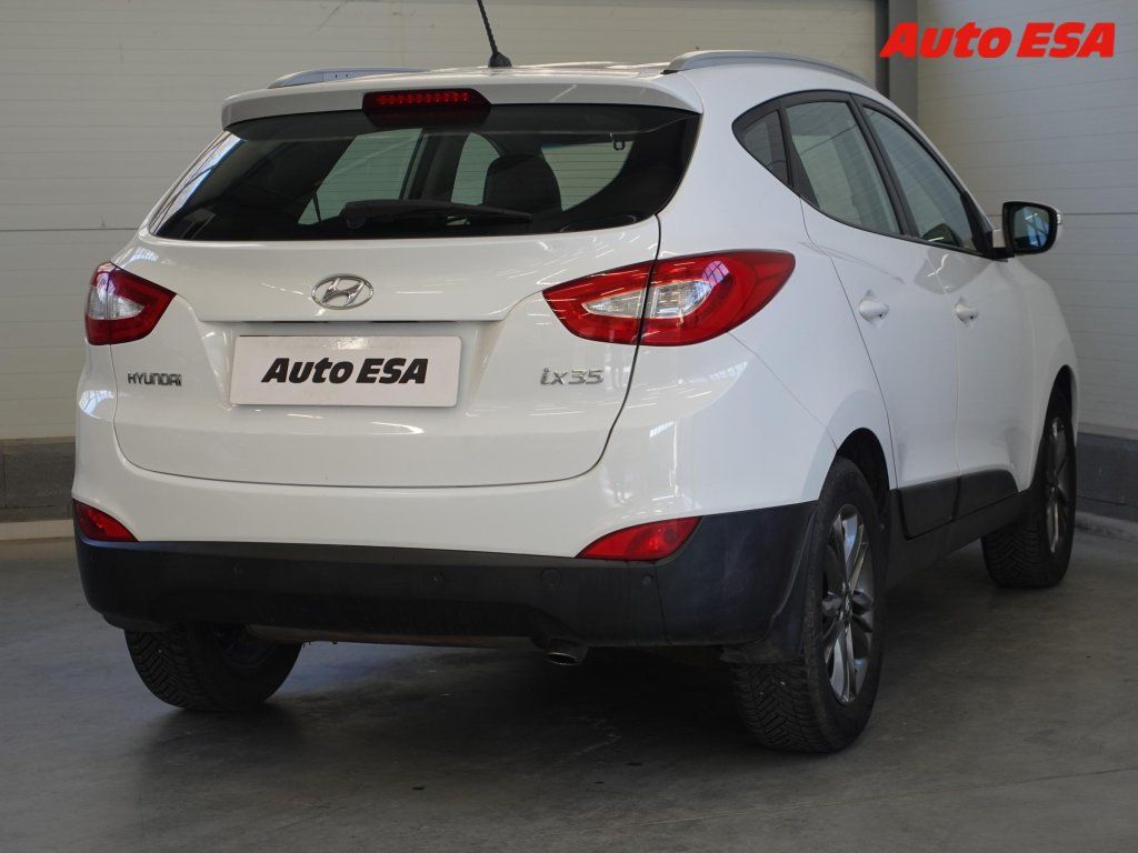 Hyundai ix35, 2.0 GDi,2.maj,ČR,Trikolor - fotka 4