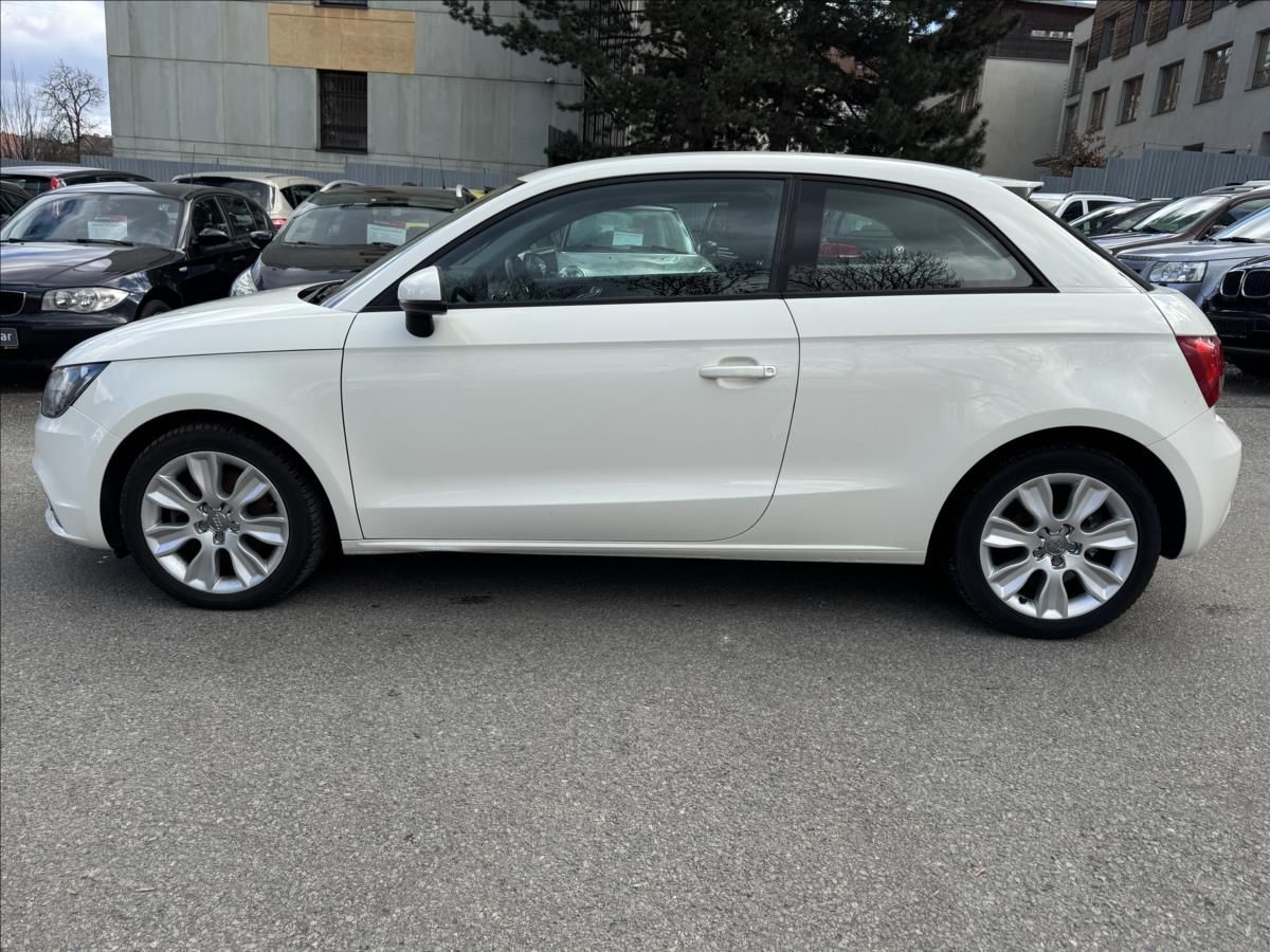 Audi A1, 1,4 S+AUTOMAT !! - fotka 5