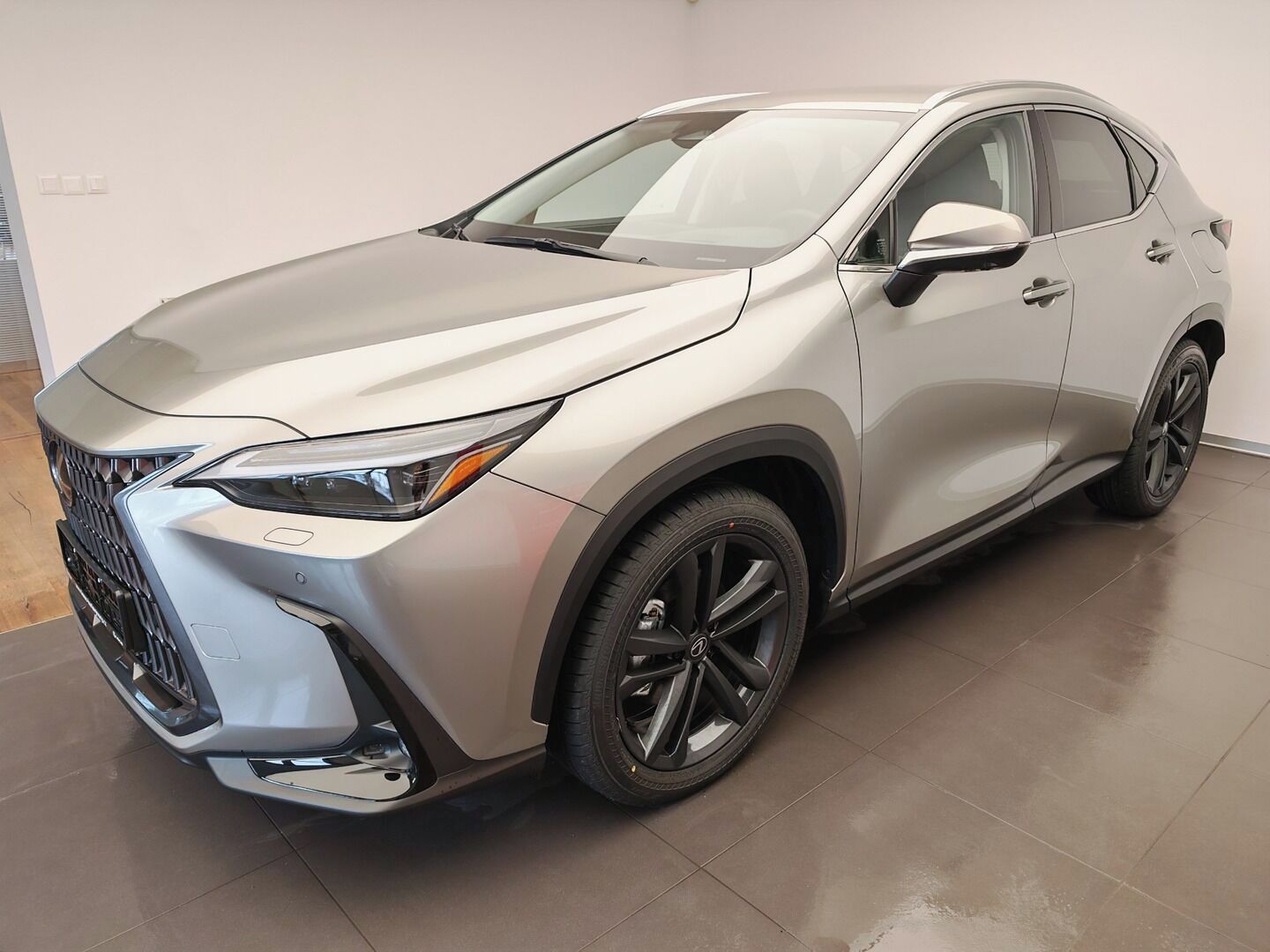 Lexus NX 350h, 350h PRESTIGE