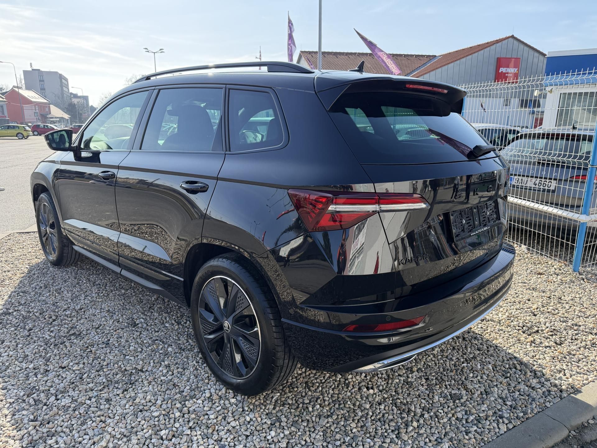 Škoda Karoq, 2,0 TSi/140kW 4x4 DSG Sportlin - fotka 5