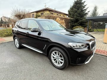 xDrive20d v záruce, 1. majitel